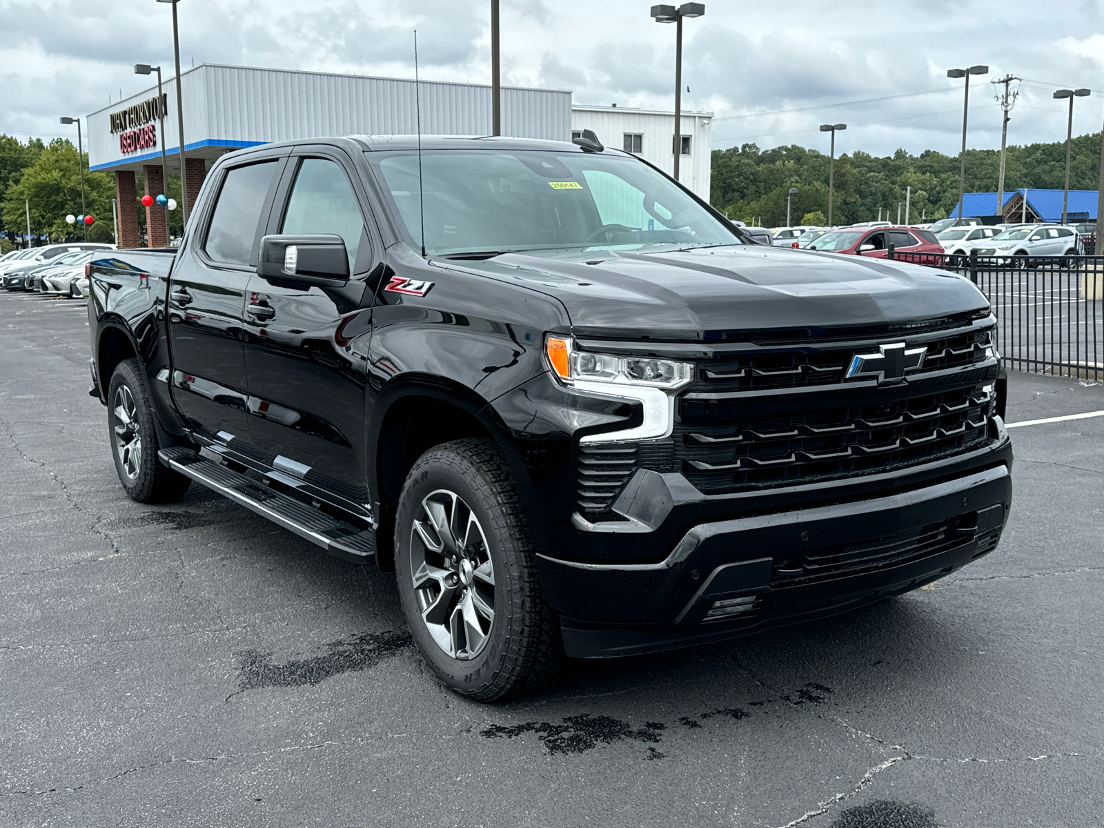 2025 Chevrolet Silverado 1500 RST 4