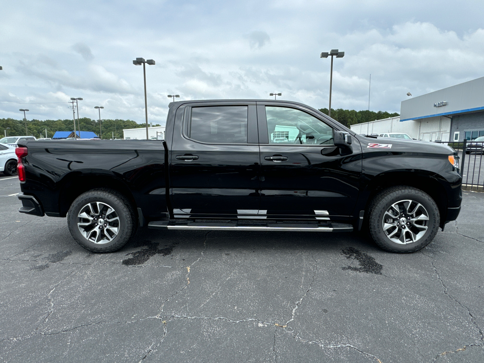 2025 Chevrolet Silverado 1500 RST 5