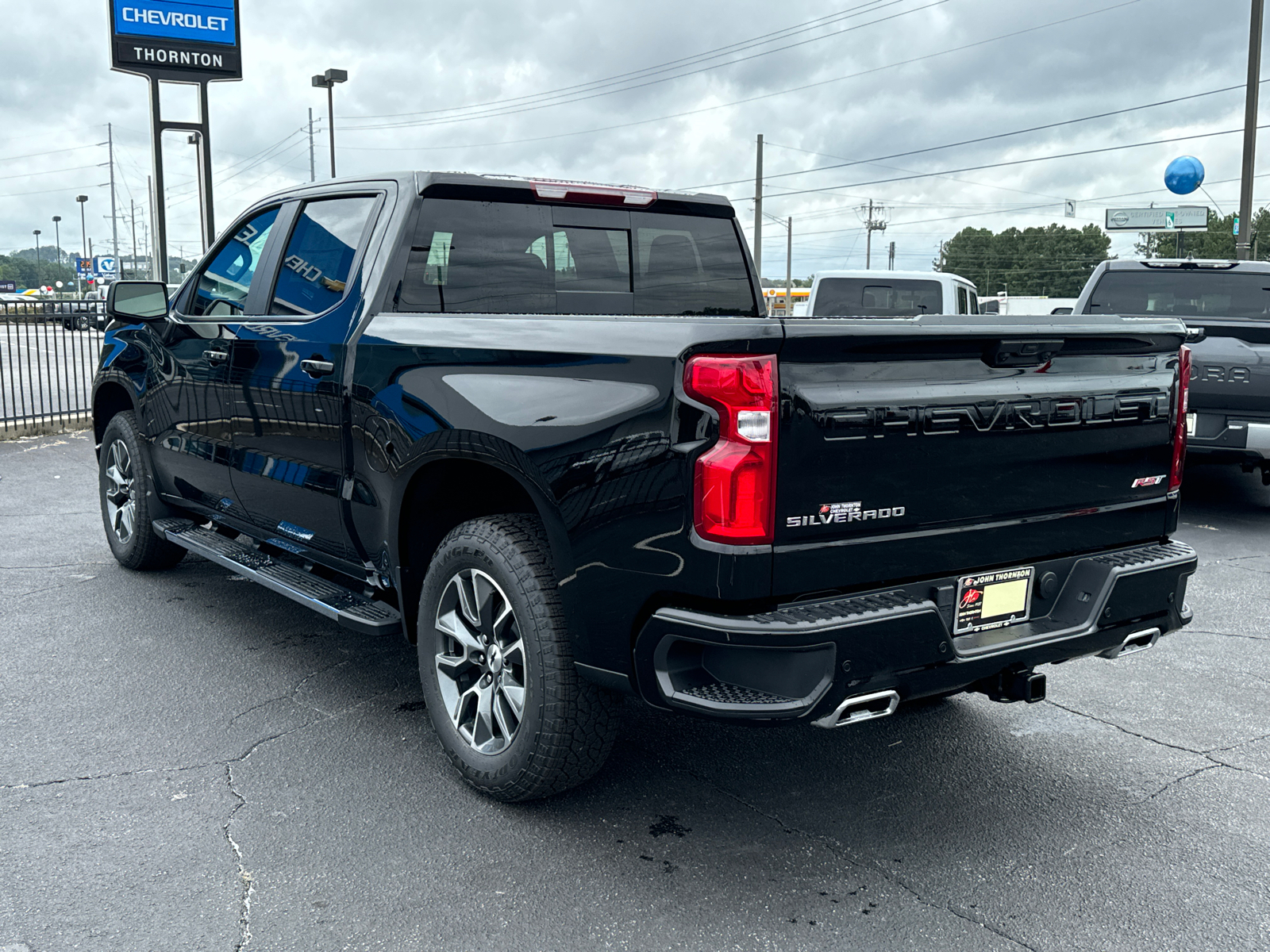 2025 Chevrolet Silverado 1500 RST 8