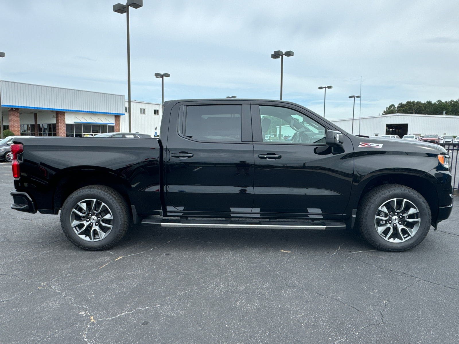 2025 Chevrolet Silverado 1500 RST 5