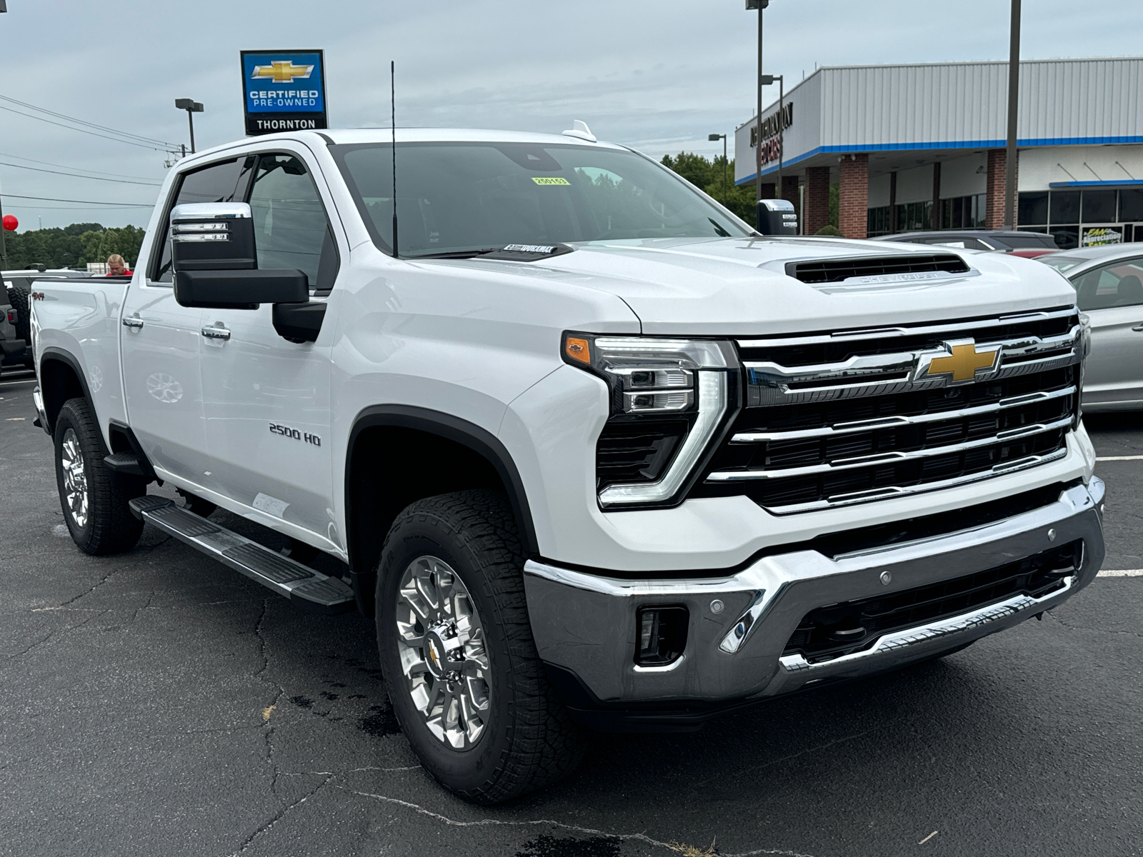 2025 Chevrolet Silverado 2500HD LTZ 4