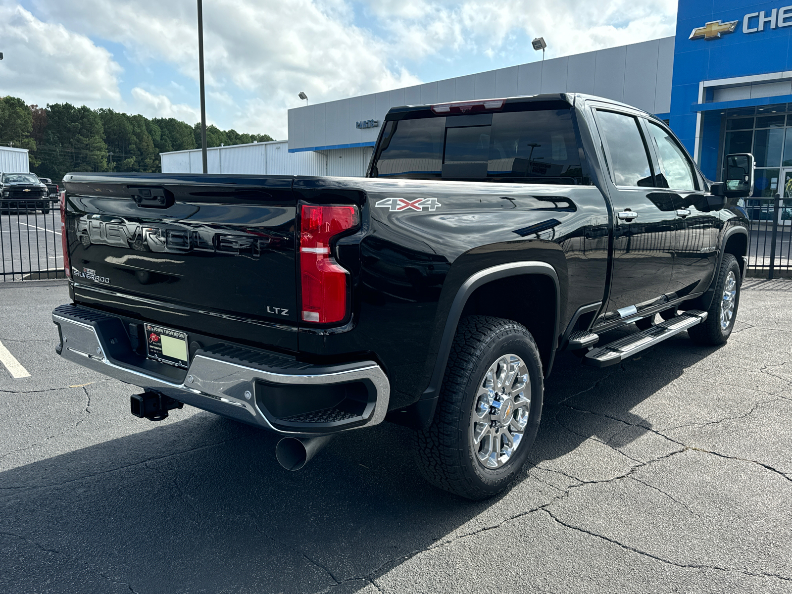 2025 Chevrolet Silverado 2500HD LTZ 6