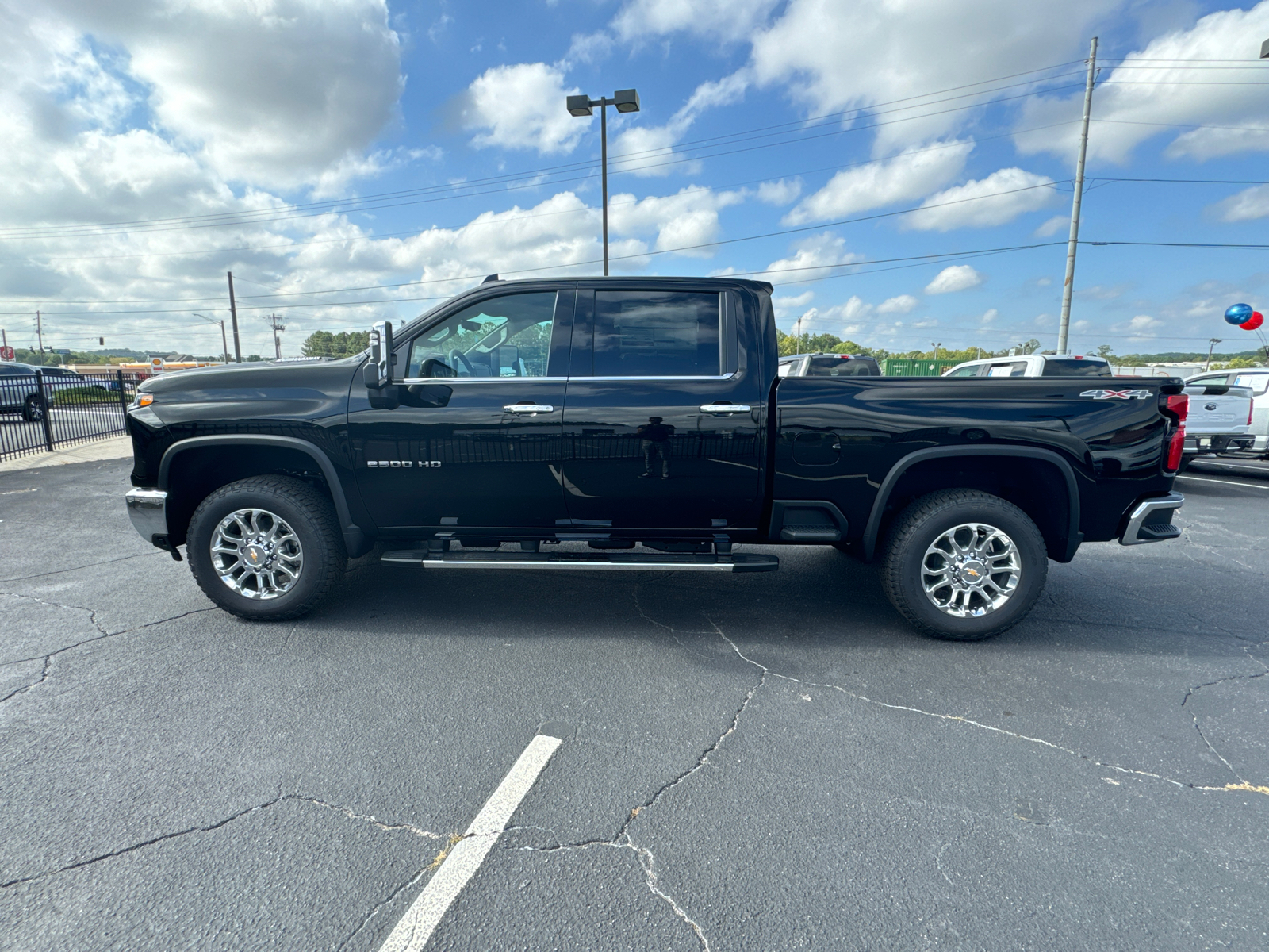 2025 Chevrolet Silverado 2500HD LTZ 9