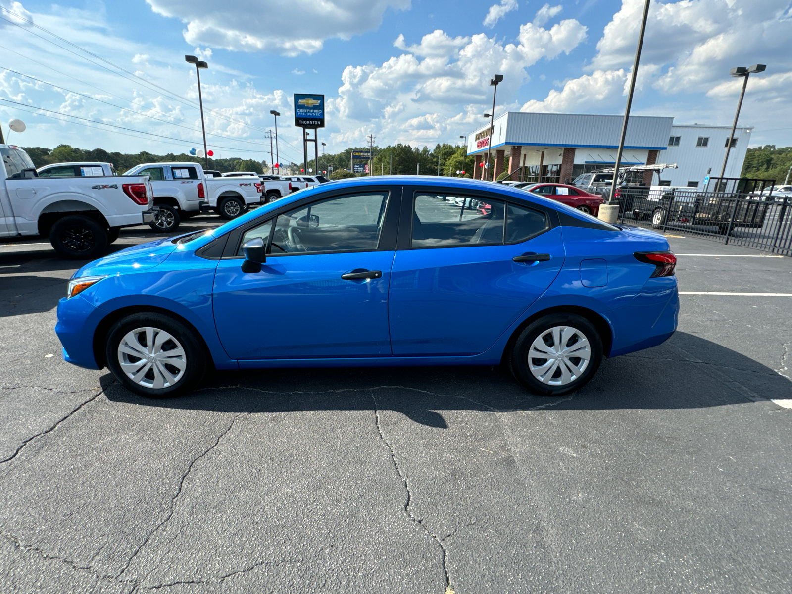 2020 Nissan Versa 1.6 S 14