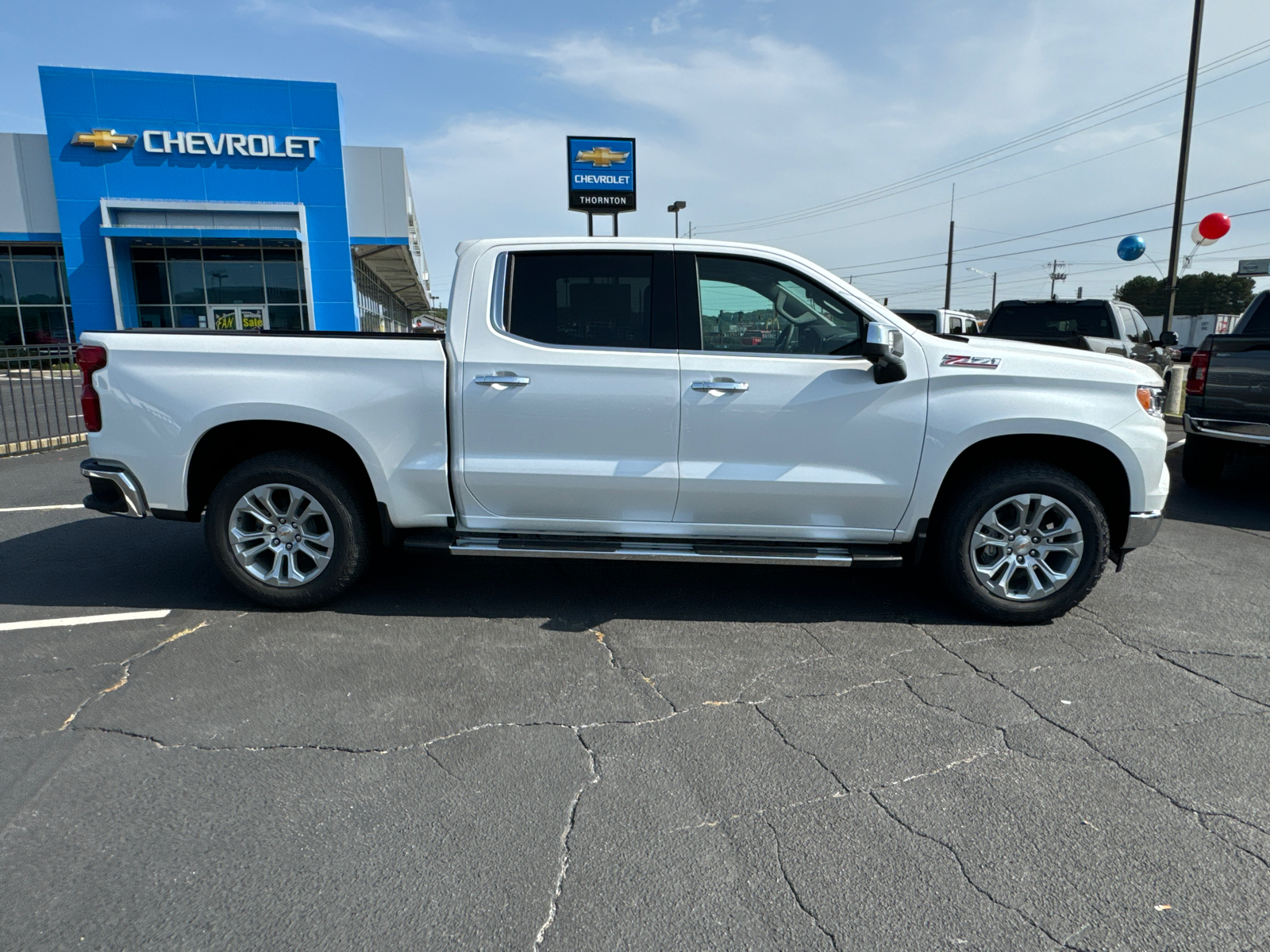 2025 Chevrolet Silverado 1500 LTZ 5