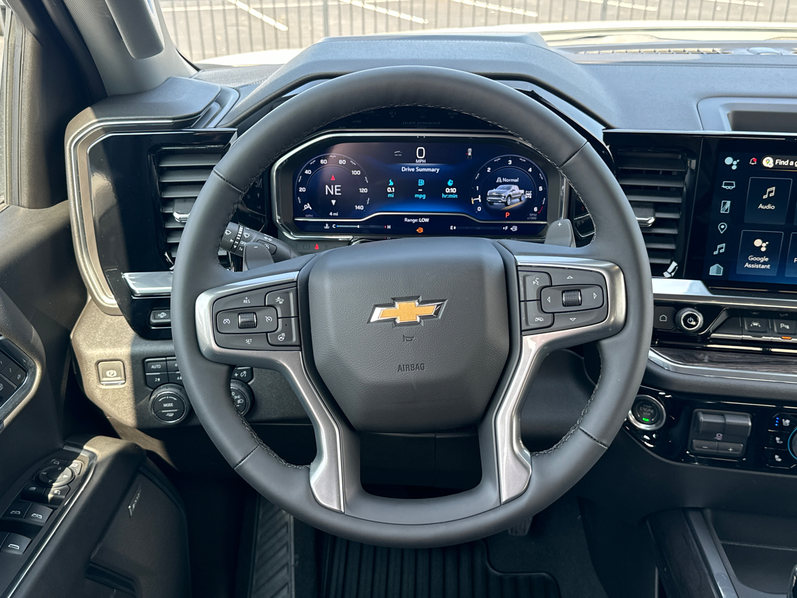 2025 Chevrolet Silverado 1500 LTZ 24