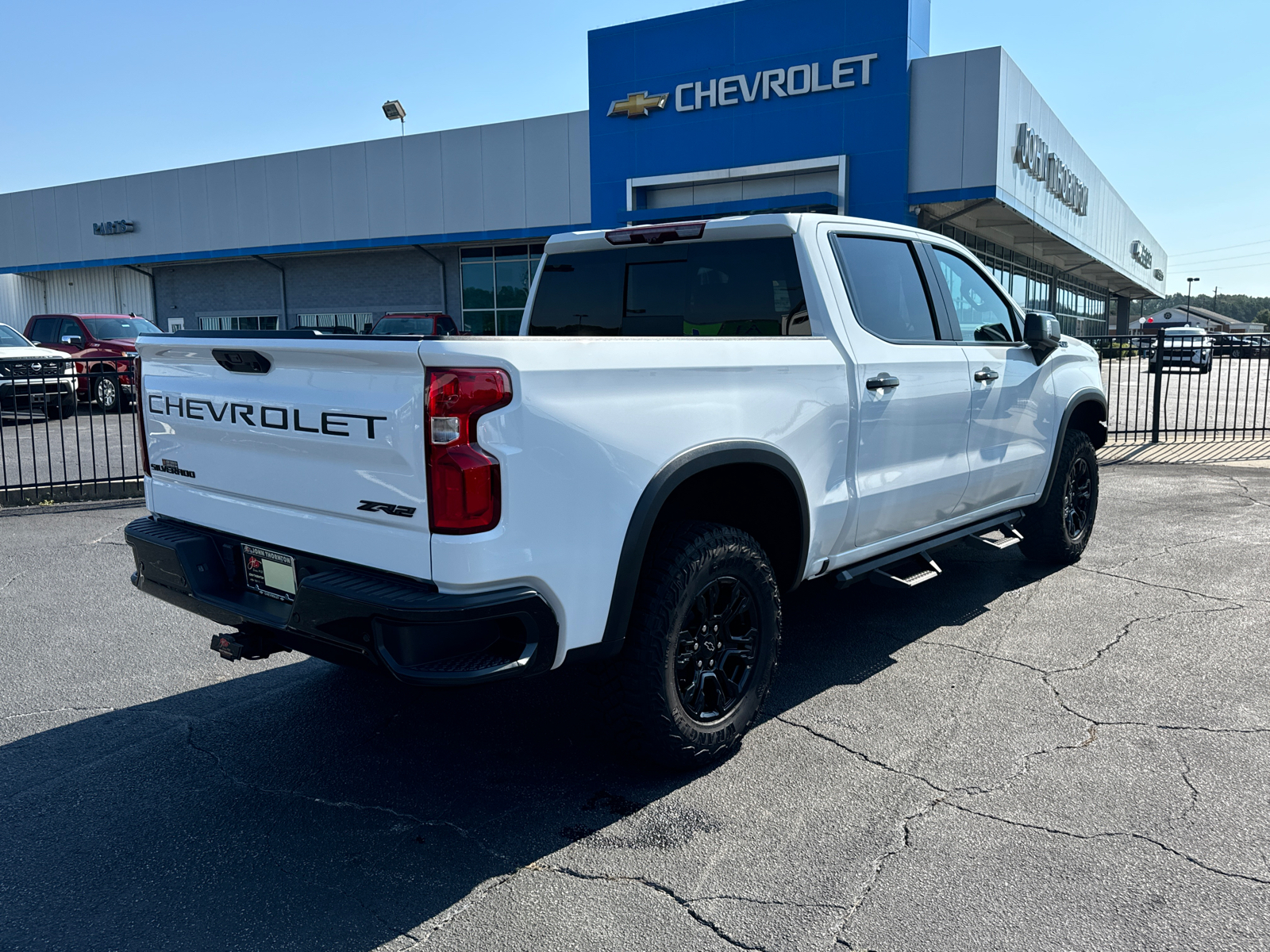 2023 Chevrolet Silverado 1500 ZR2 6