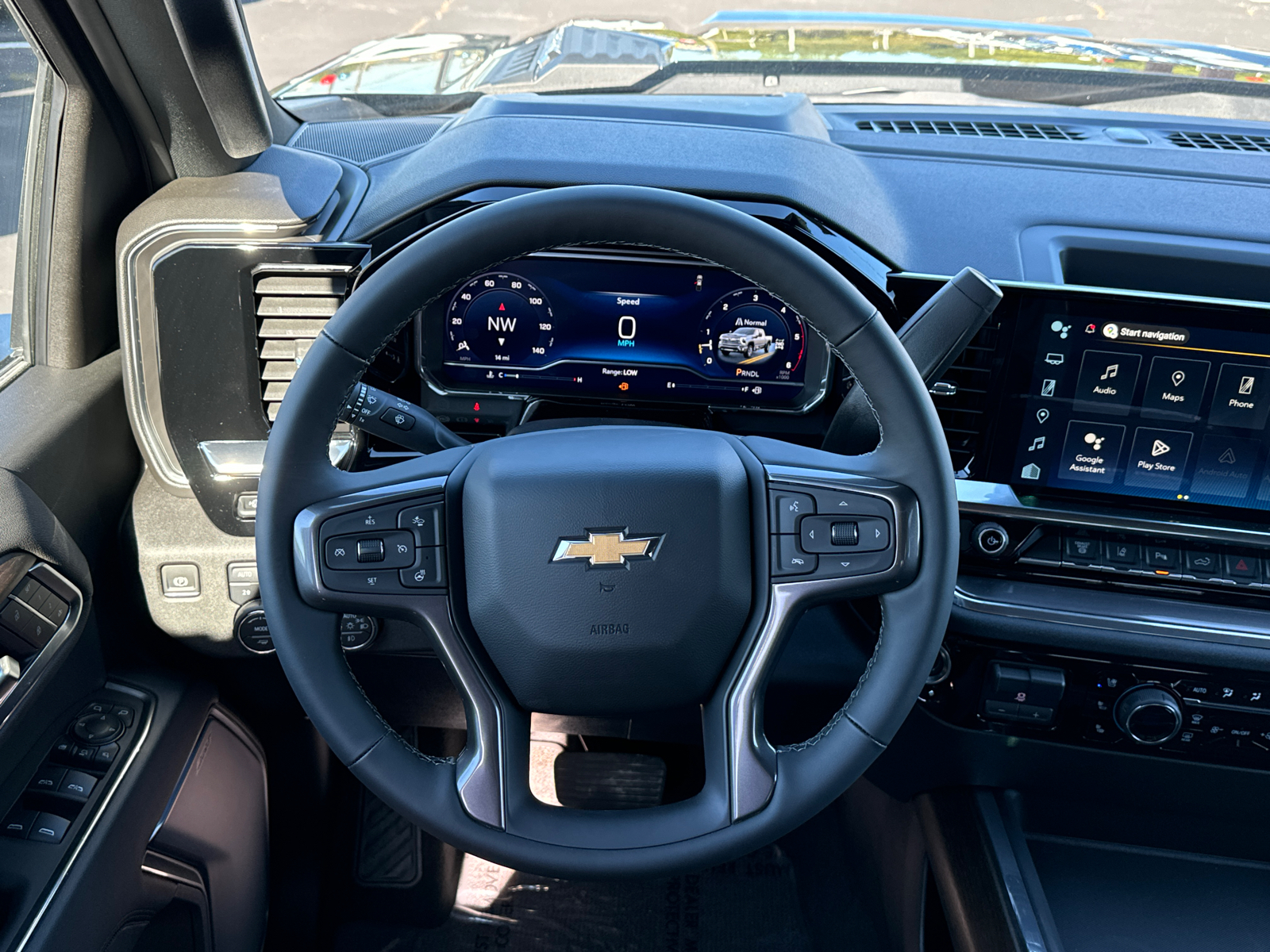 2025 Chevrolet Silverado 3500HD High Country 25