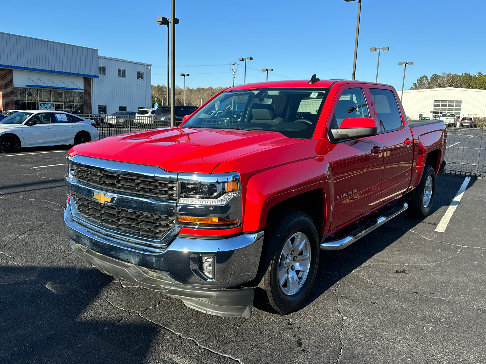 2017 Chevrolet Silverado 1500 LT 3