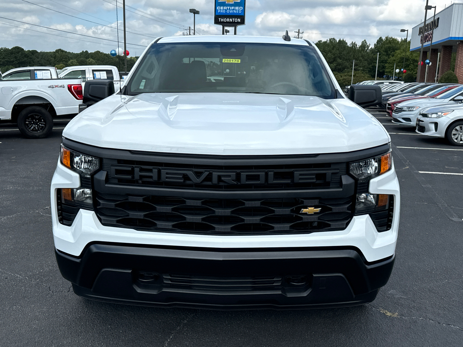 2025 Chevrolet Silverado 1500 WT 3