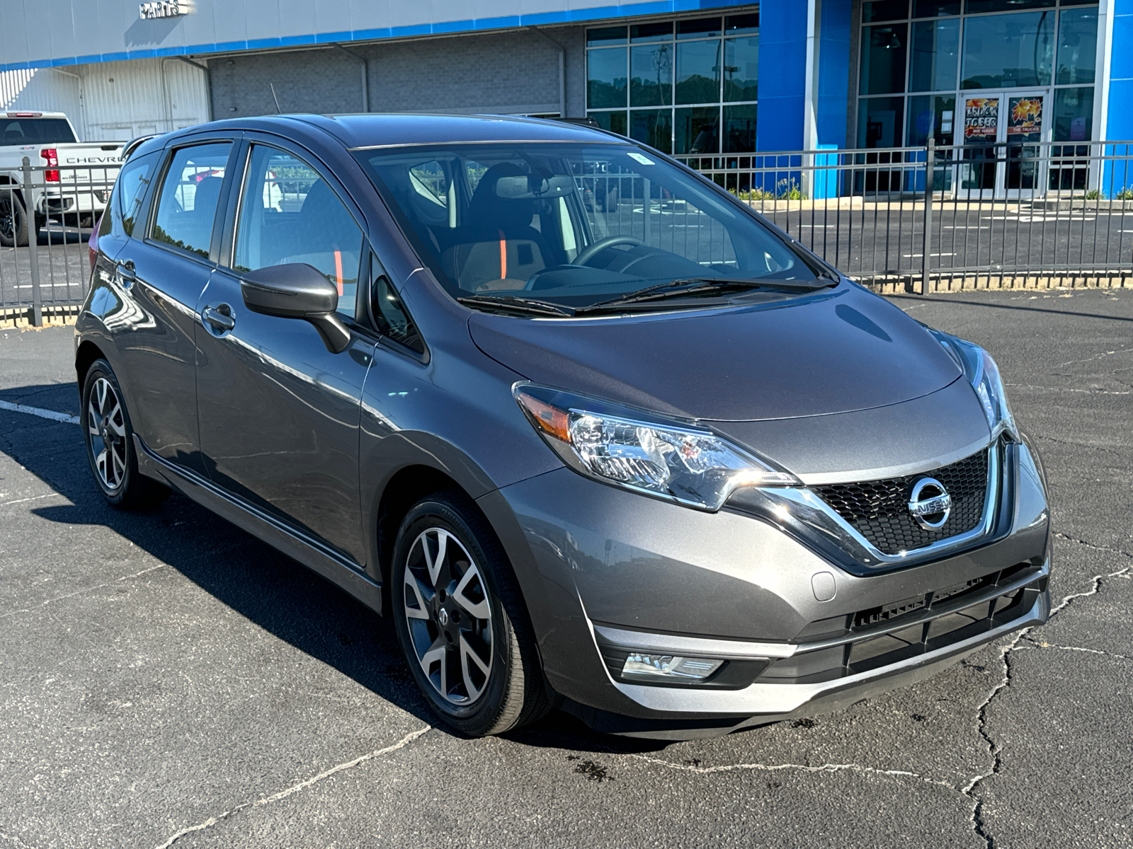 2017 Nissan Versa Note SR 4