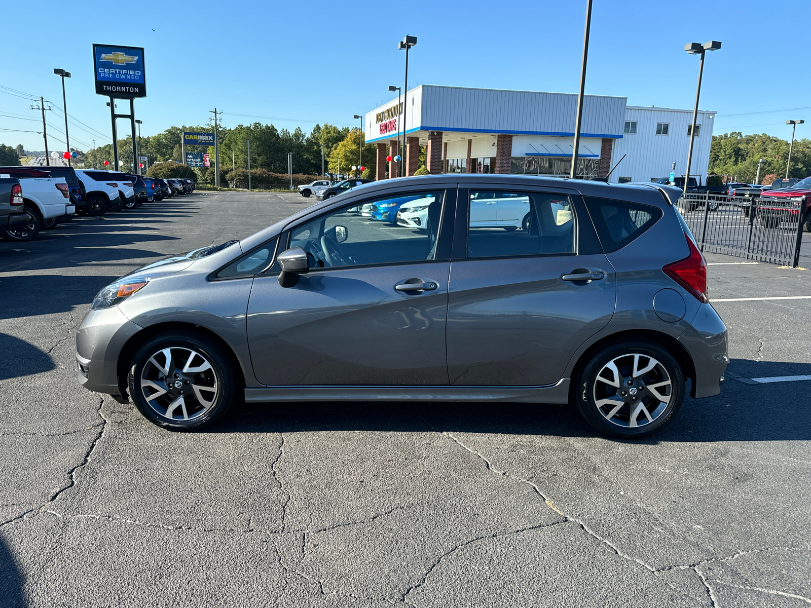 2017 Nissan Versa Note SR 9