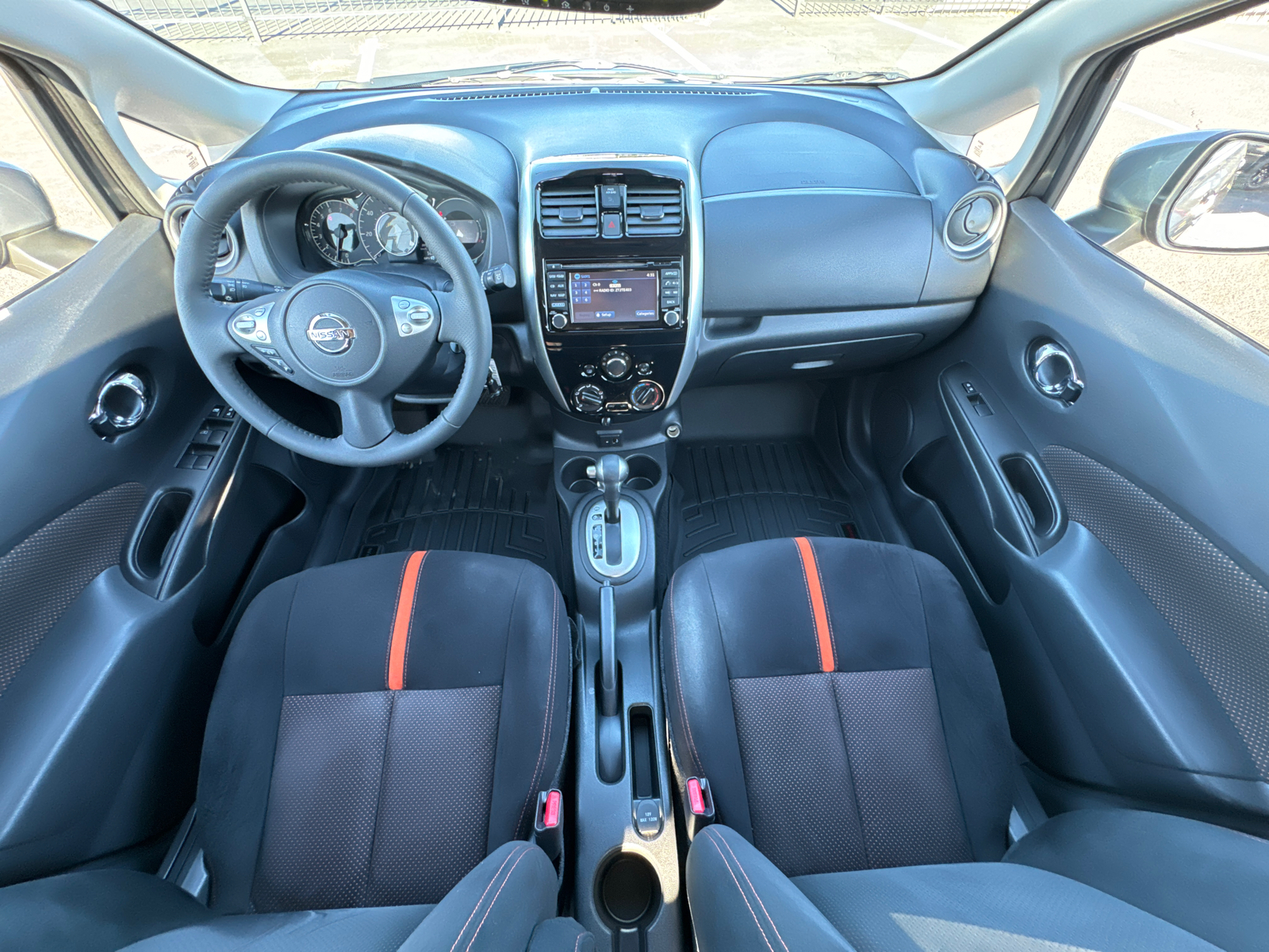 2017 Nissan Versa Note SR 23