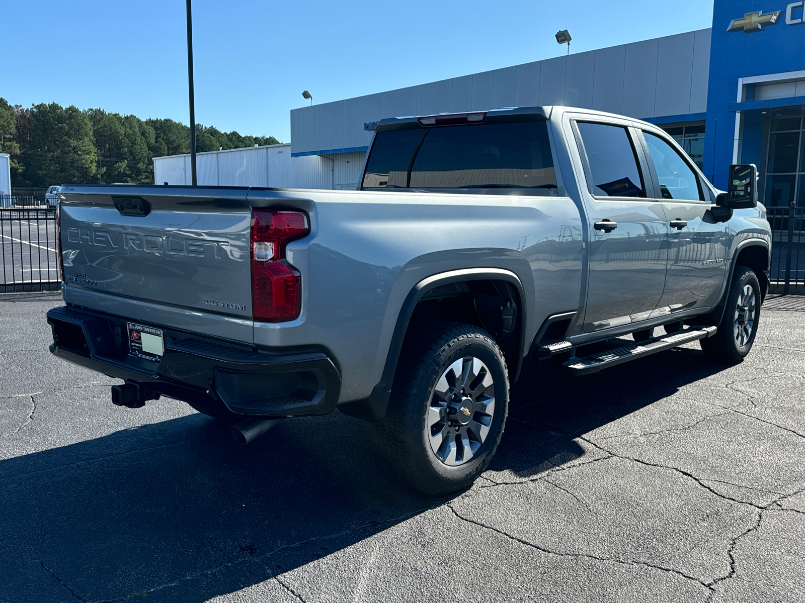 2025 Chevrolet Silverado 2500HD Custom 6