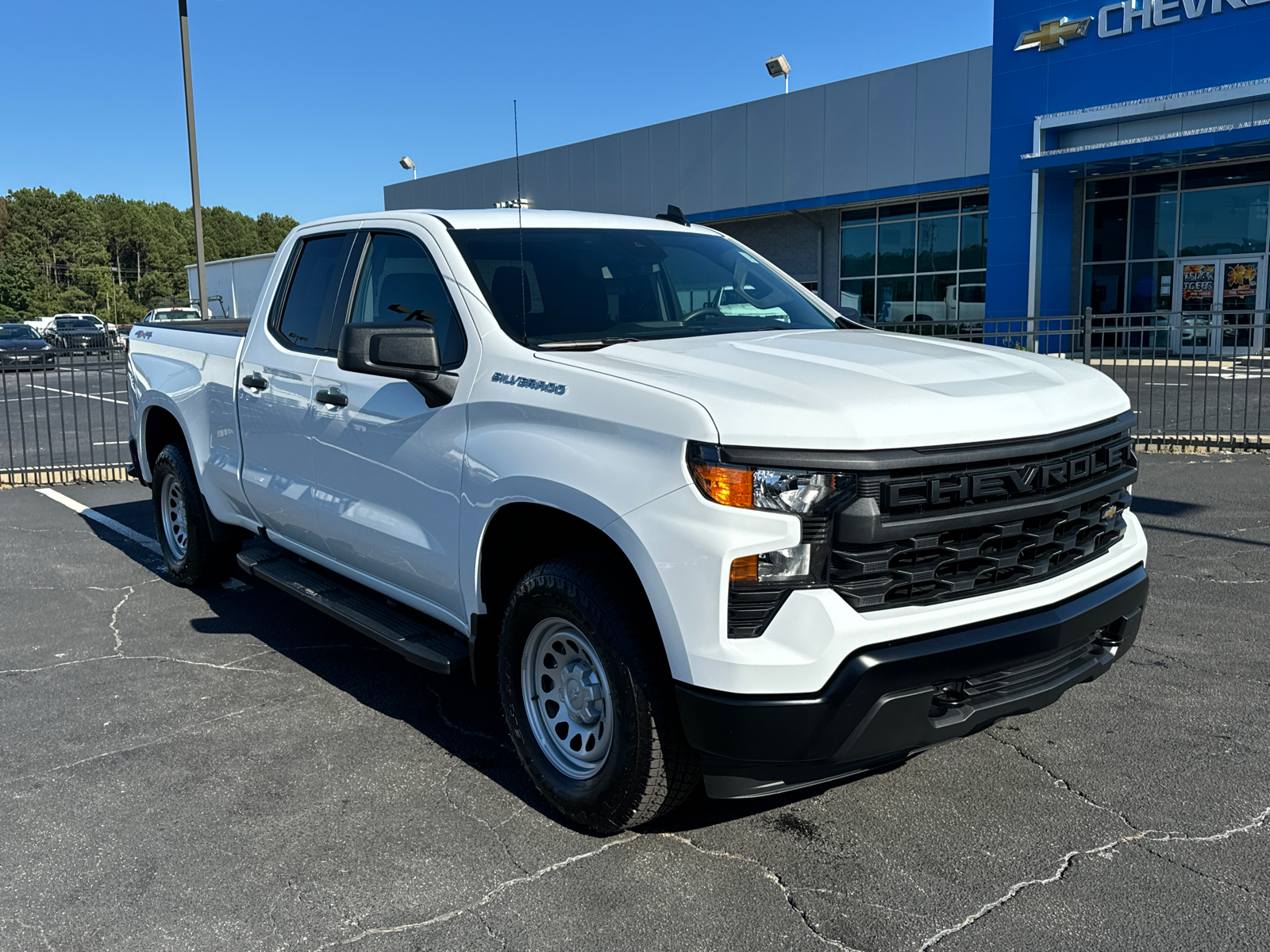 2024 Chevrolet Silverado 1500 WT 4