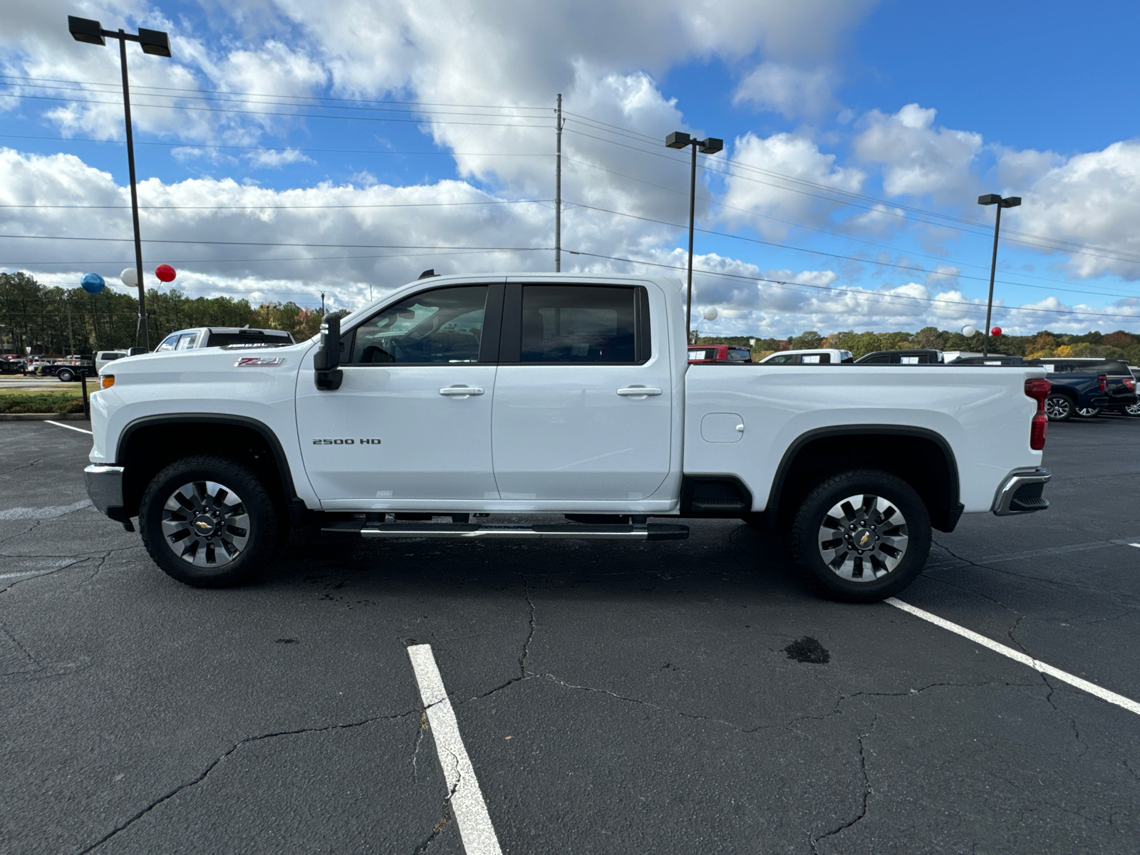 2024 Chevrolet Silverado 2500HD LT 10