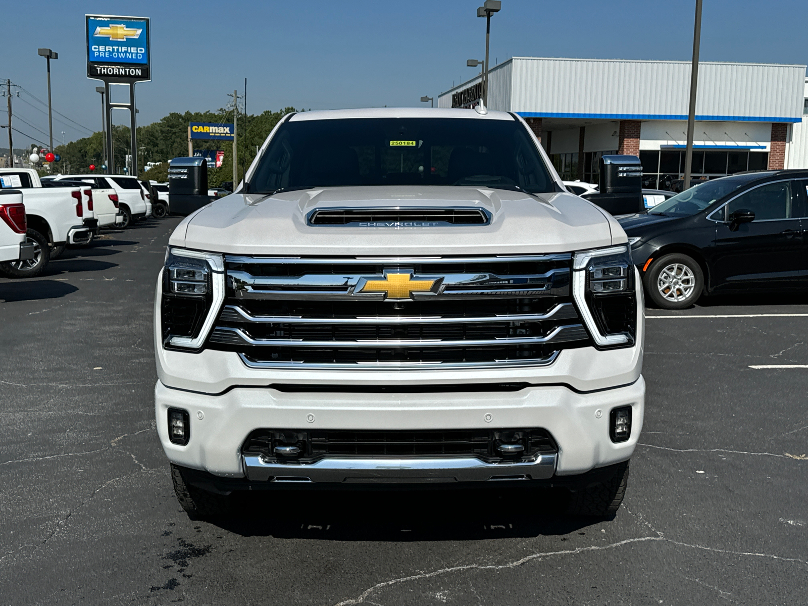 2025 Chevrolet Silverado 2500HD High Country 3