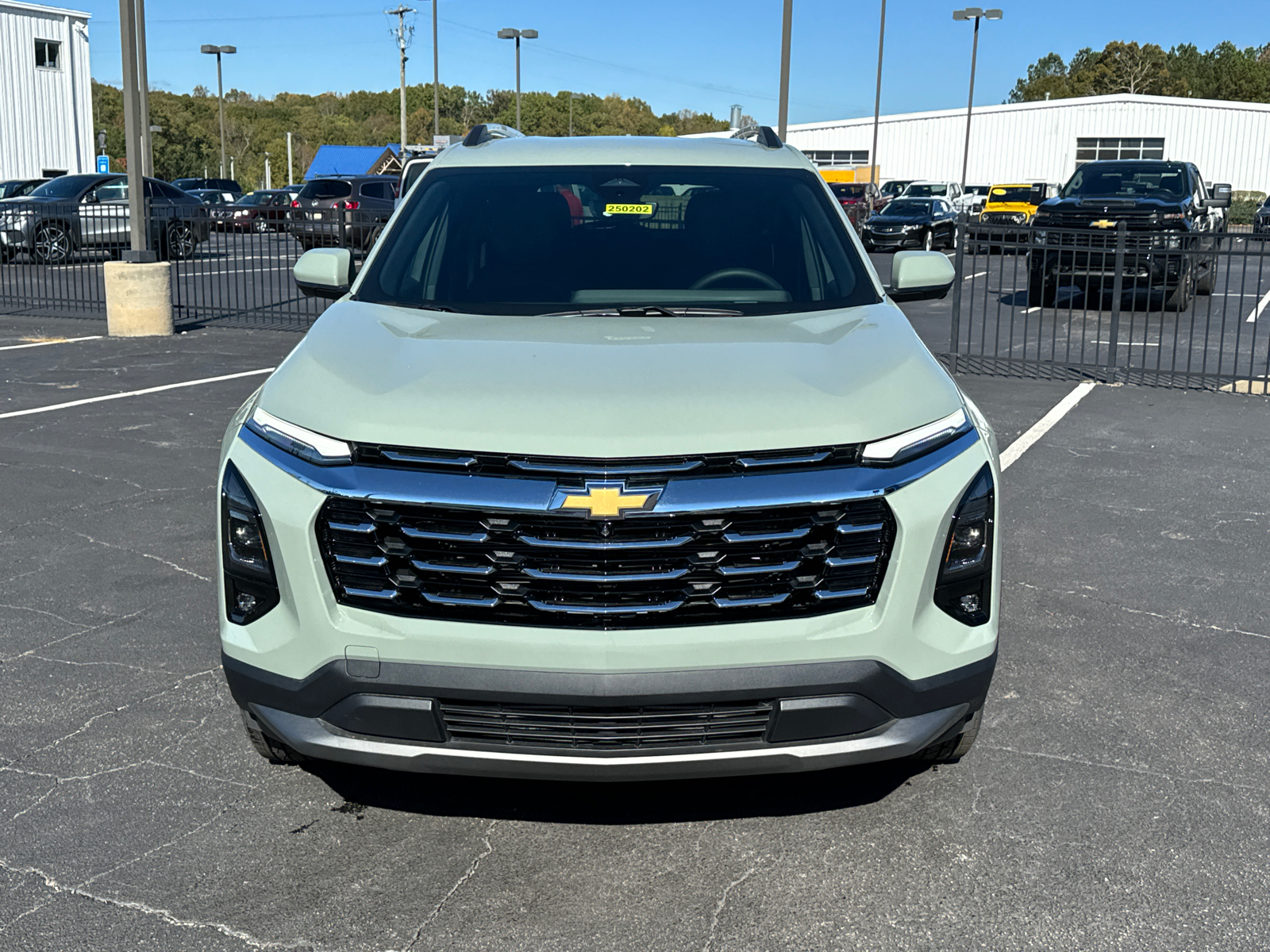 2025 Chevrolet Equinox LT 3