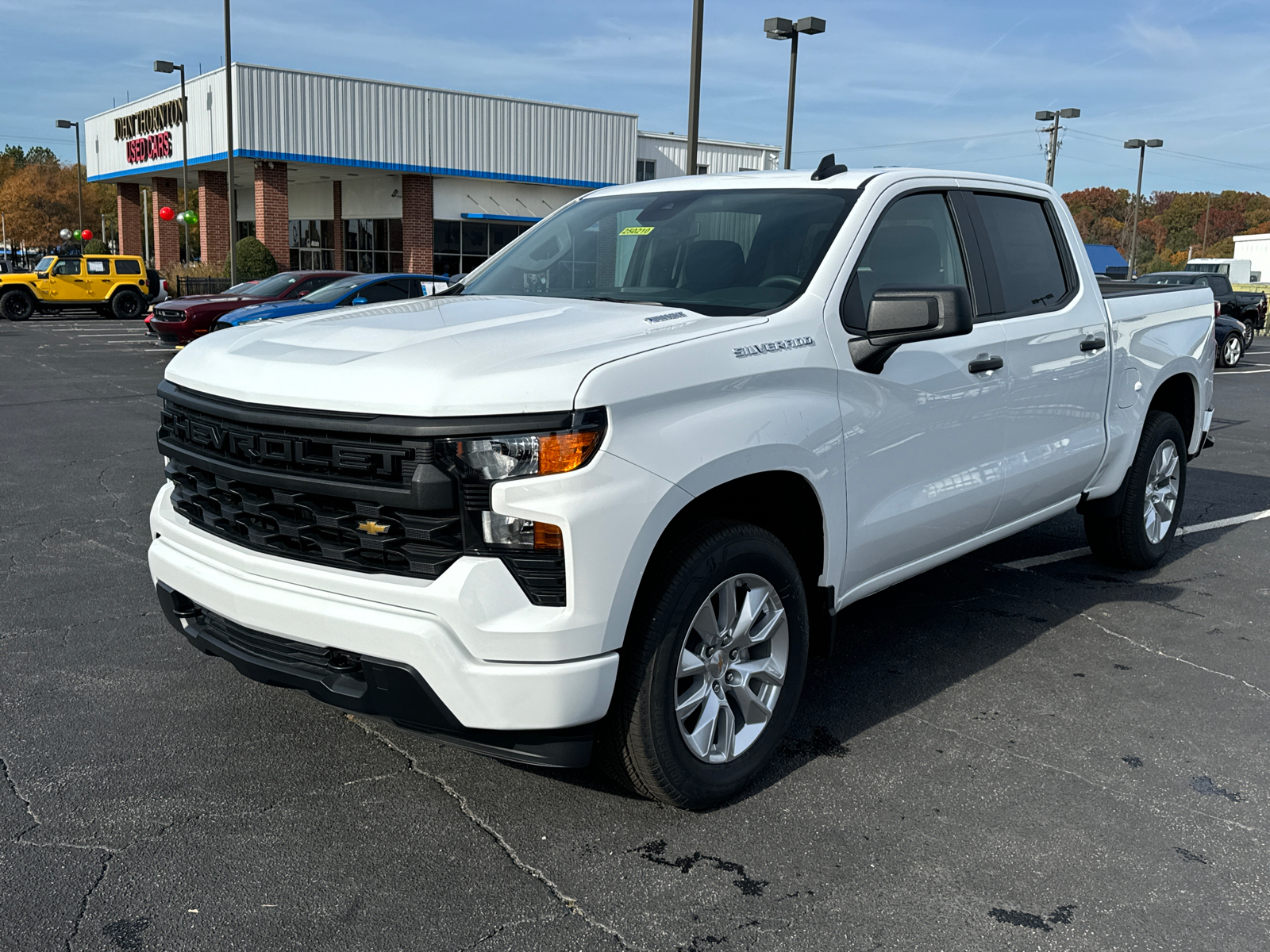 2025 Chevrolet Silverado 1500 Custom 2