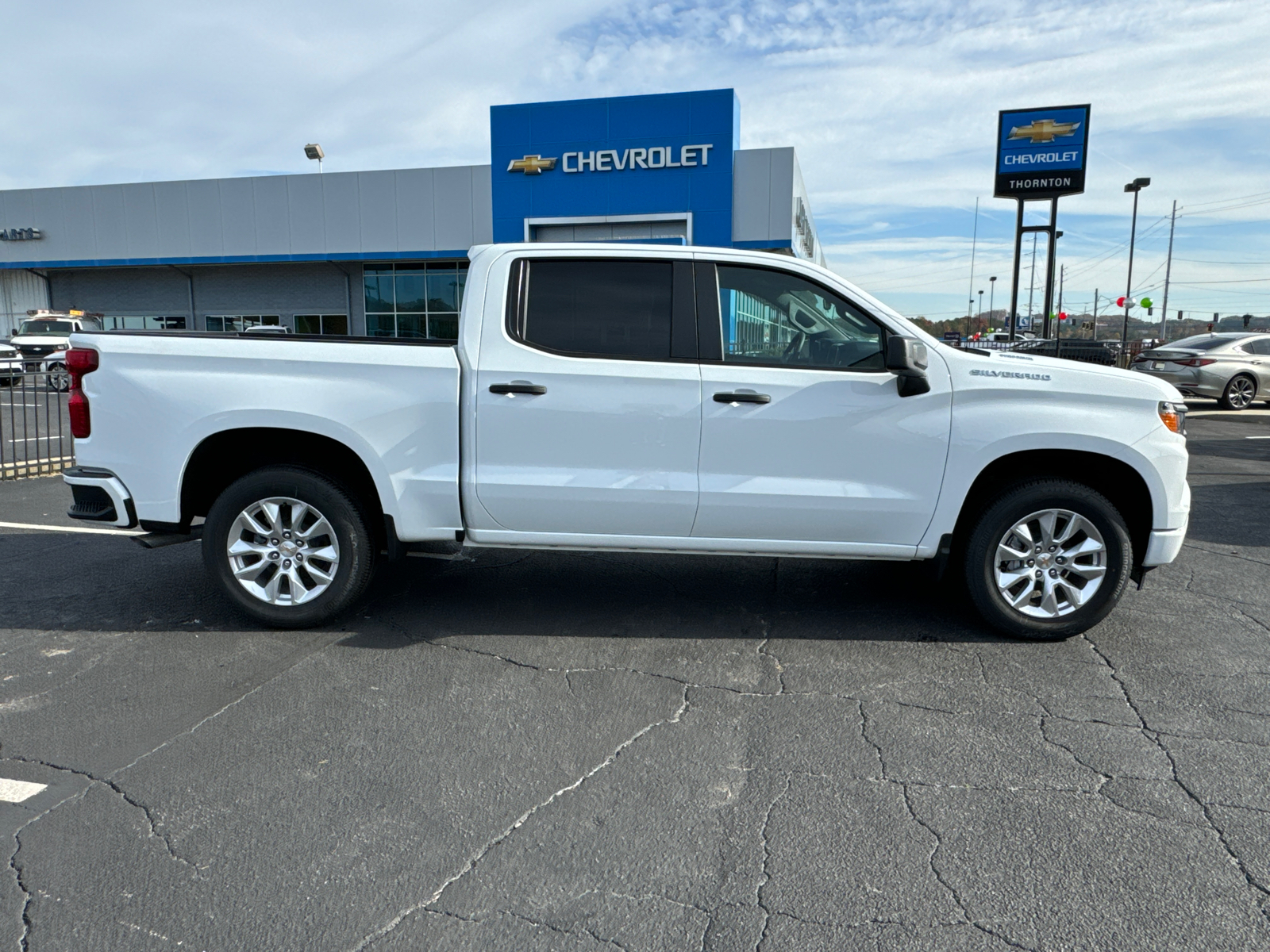 2025 Chevrolet Silverado 1500 Custom 5