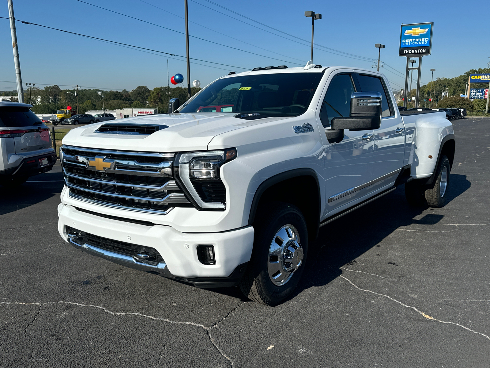 2025 Chevrolet Silverado 3500HD High Country 2