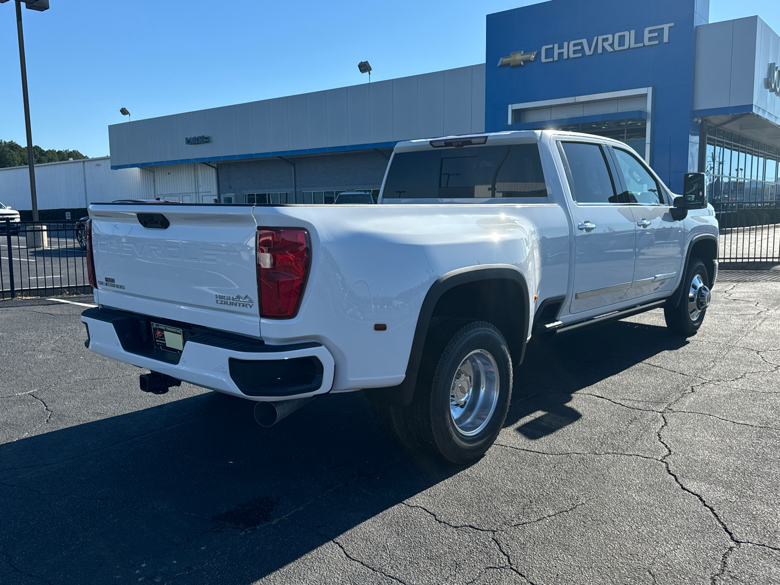 2025 Chevrolet Silverado 3500HD High Country 6