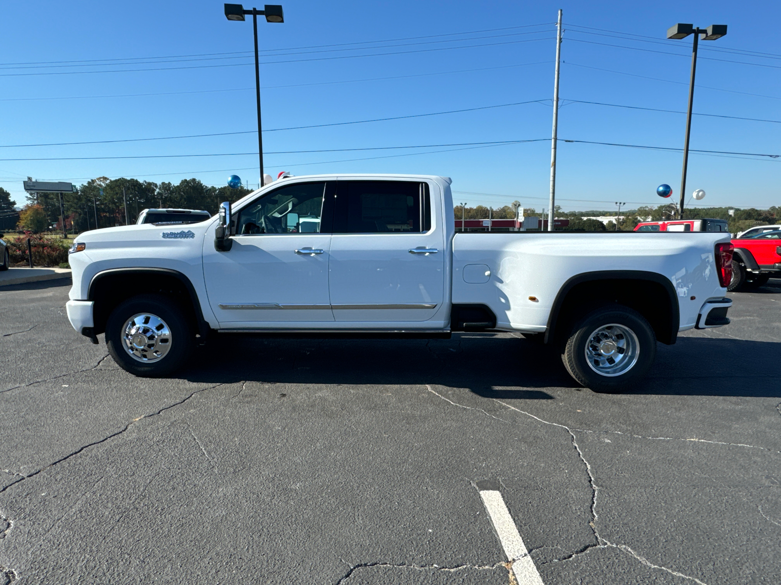 2025 Chevrolet Silverado 3500HD High Country 9