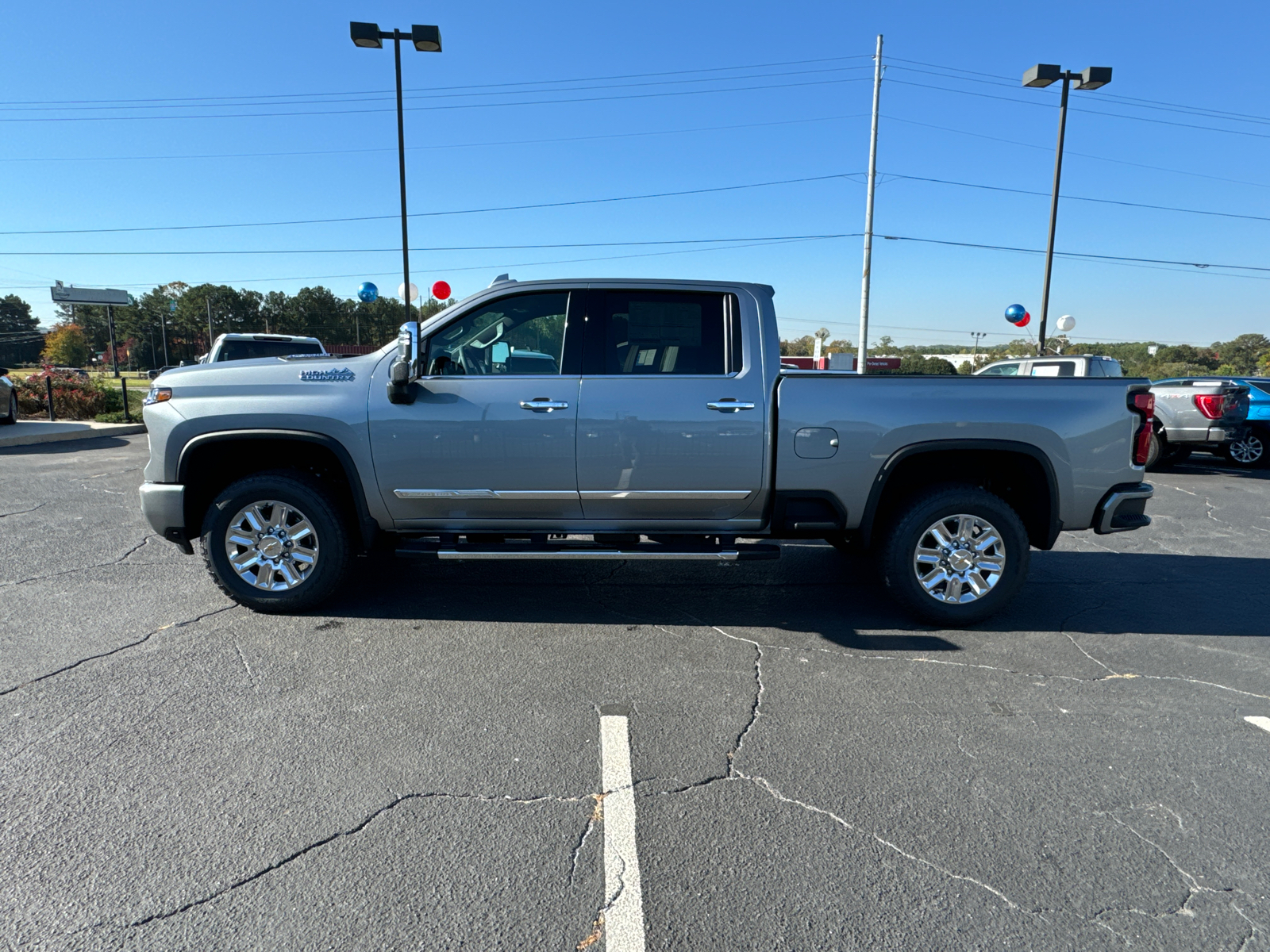 2025 Chevrolet Silverado 2500HD High Country 9