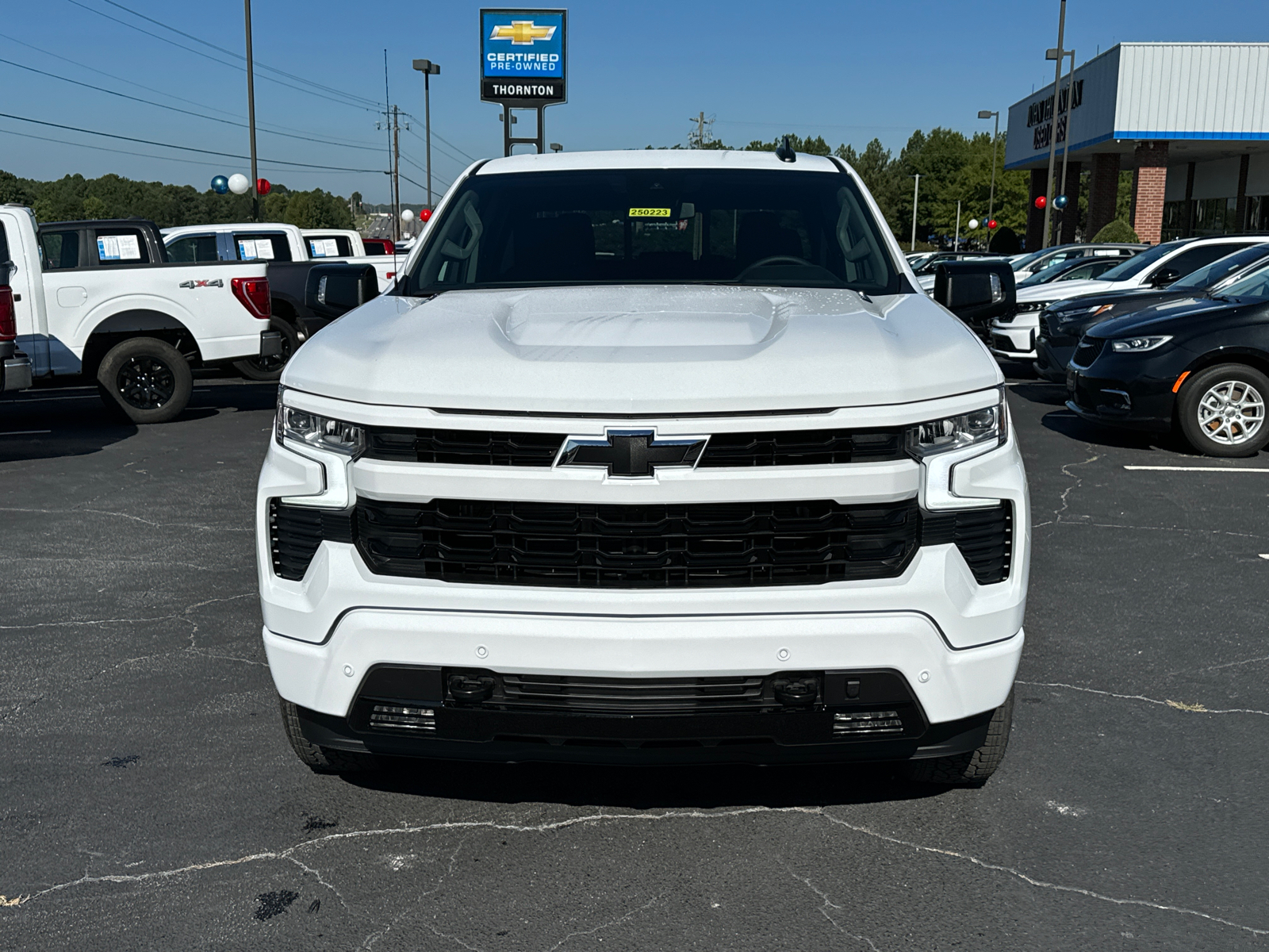 2025 Chevrolet Silverado 1500 RST 3