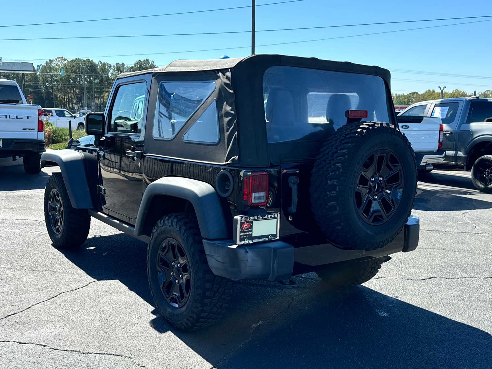 2016 Jeep Wrangler Willys Wheeler 8