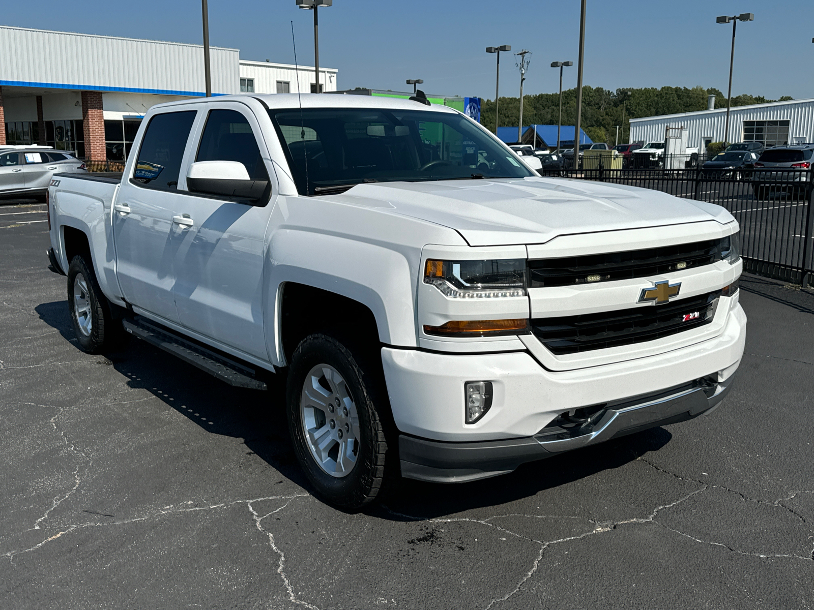 2018 Chevrolet Silverado 1500 LT 4