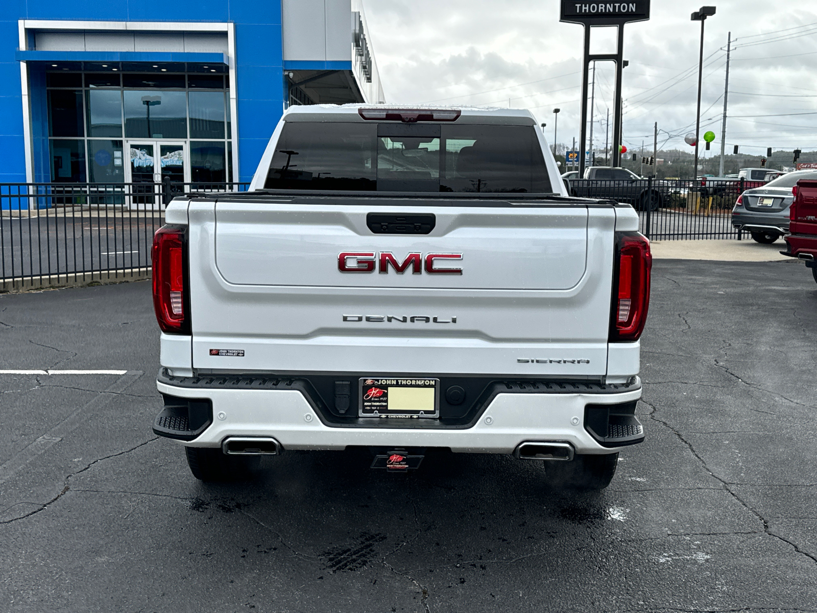 2020 GMC Sierra 1500 Denali 8