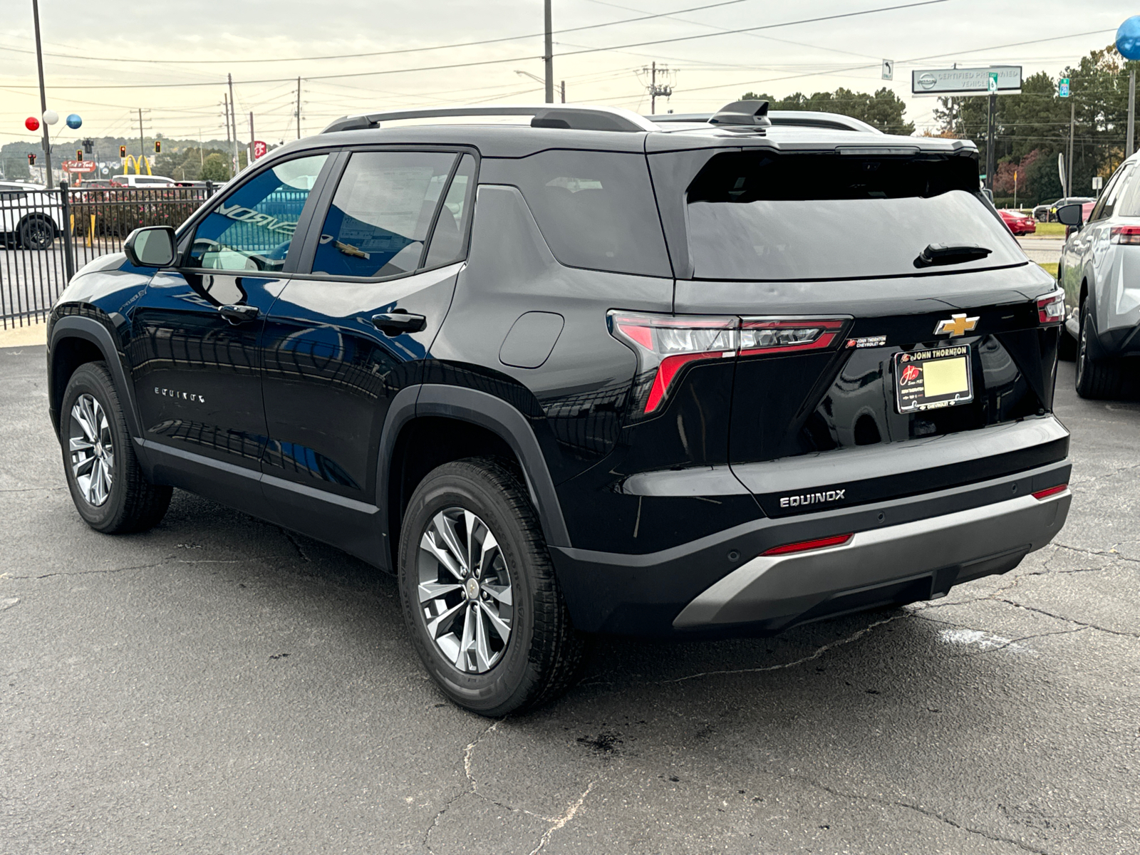 2025 Chevrolet Equinox LT 8