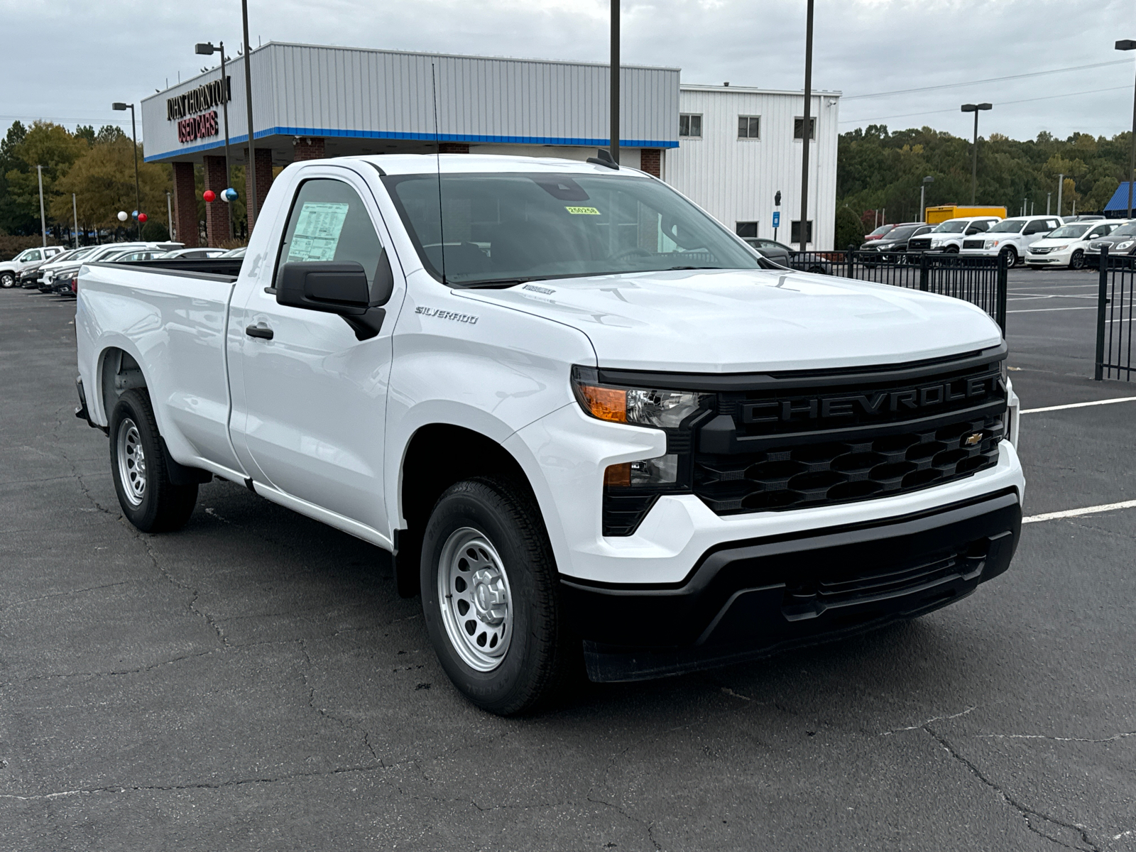 2025 Chevrolet Silverado 1500 WT 4