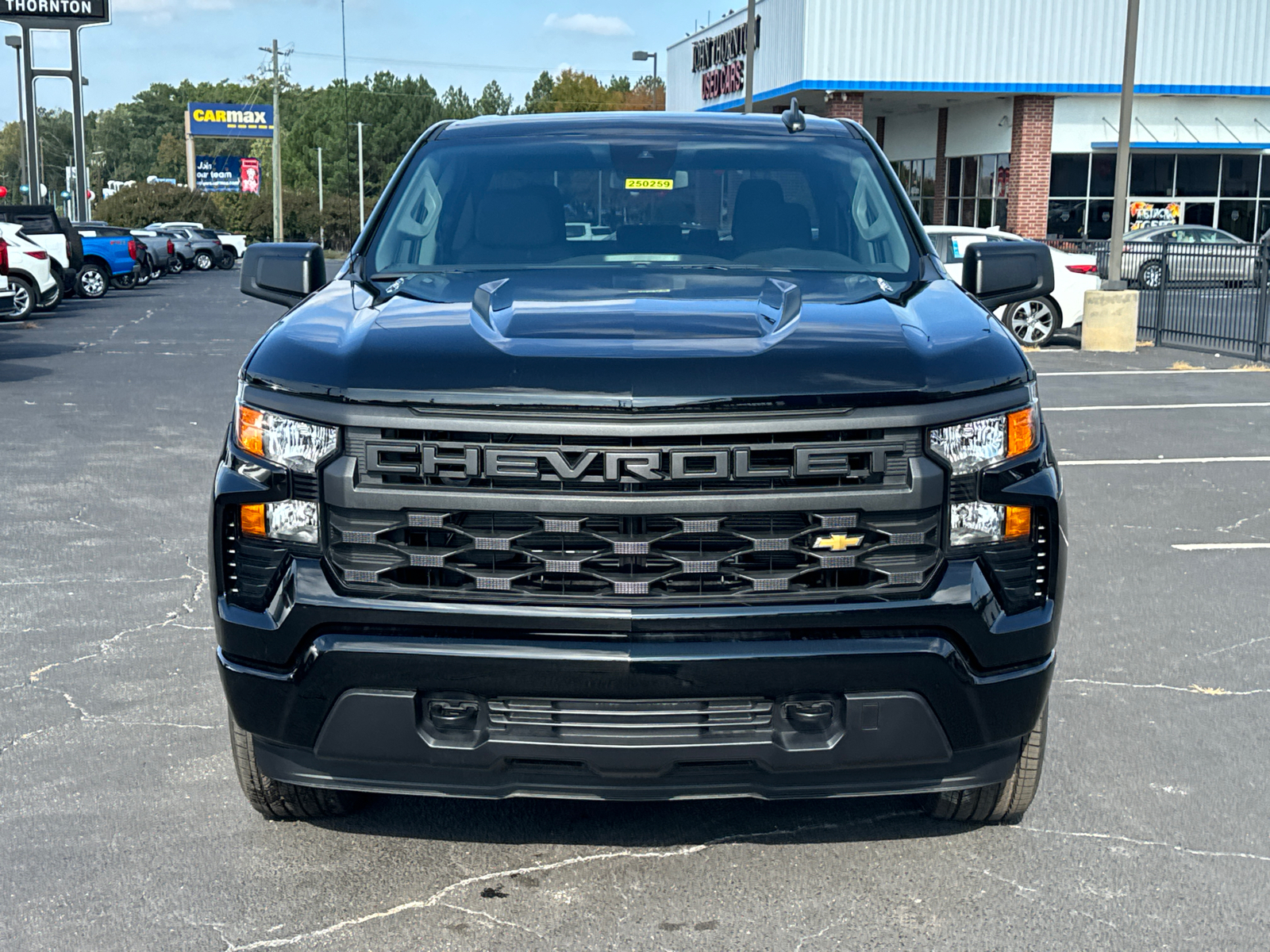 2025 Chevrolet Silverado 1500 Custom 3