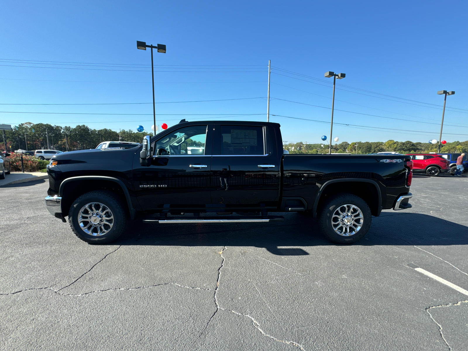 2025 Chevrolet Silverado 2500HD LTZ 9