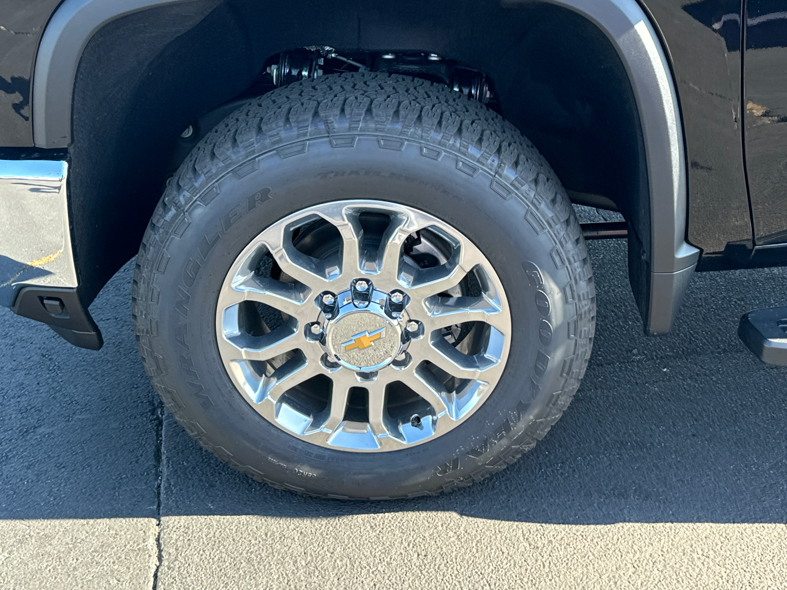 2025 Chevrolet Silverado 2500HD LTZ 12