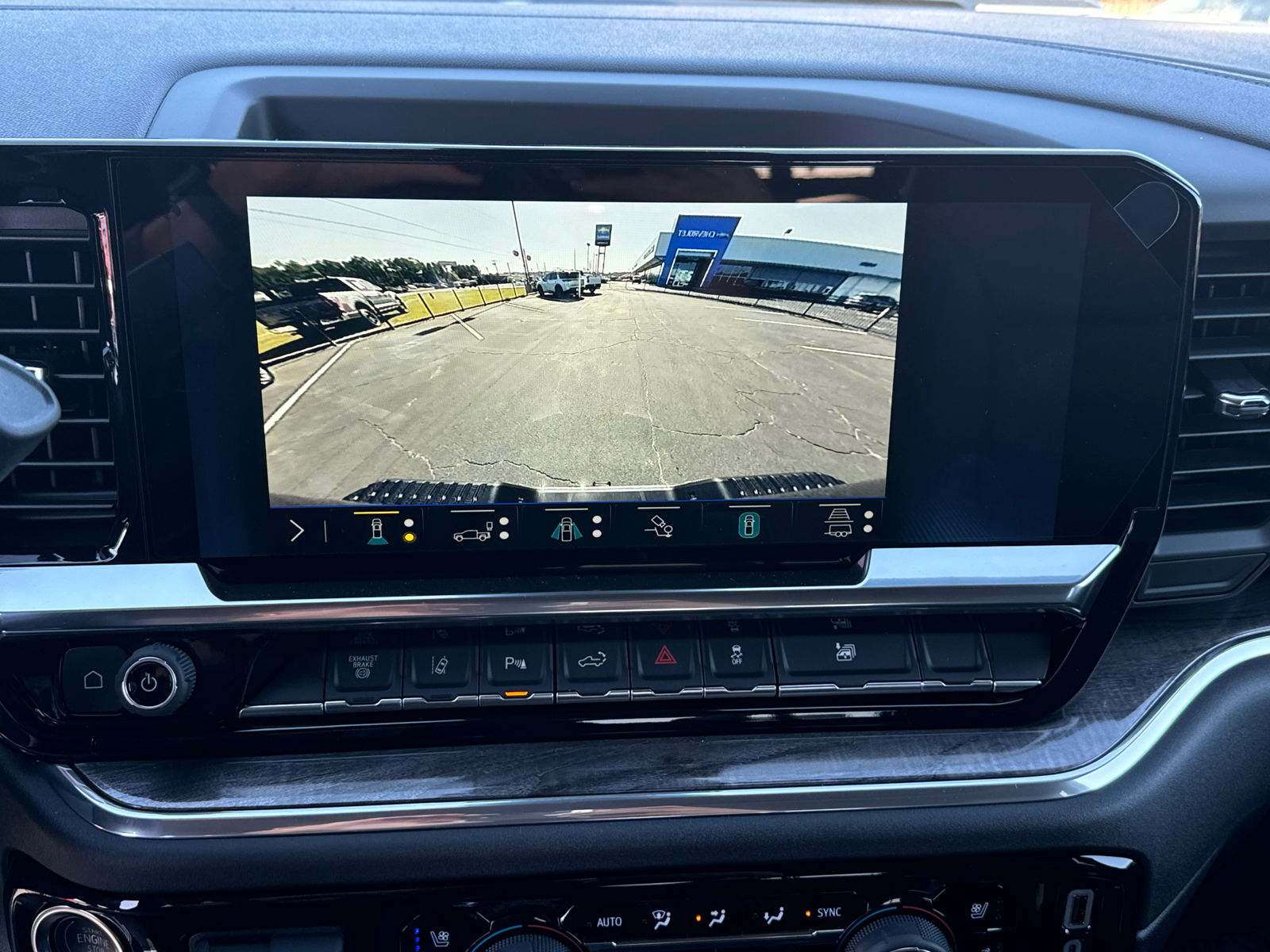 2025 Chevrolet Silverado 2500HD LTZ 31