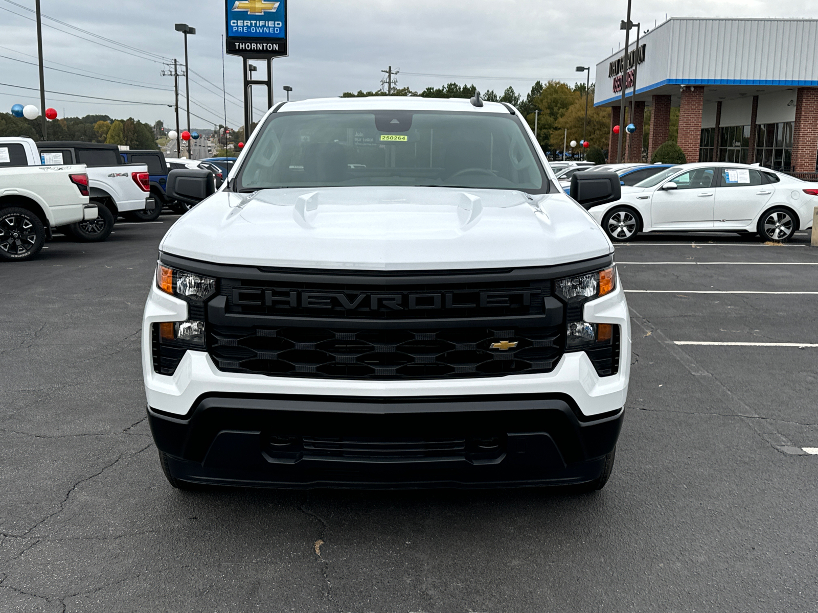 2025 Chevrolet Silverado 1500 WT 3