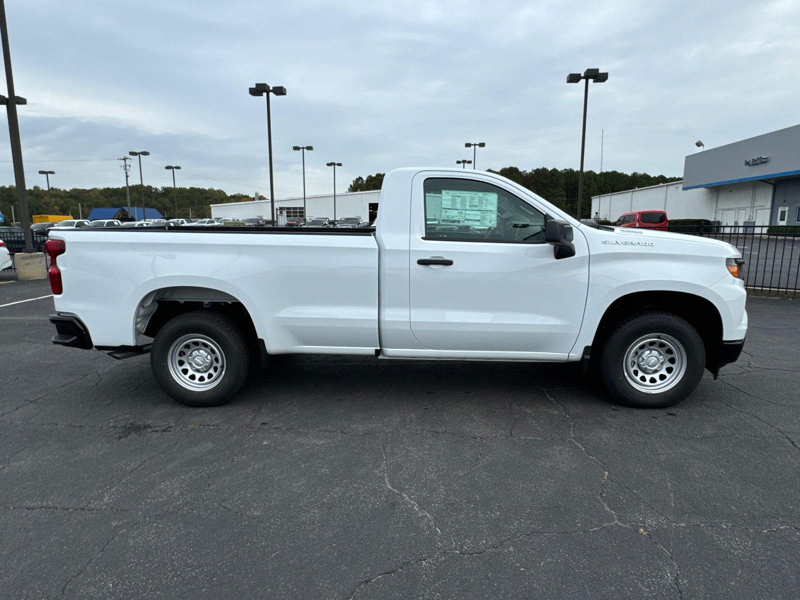 2025 Chevrolet Silverado 1500 WT 5