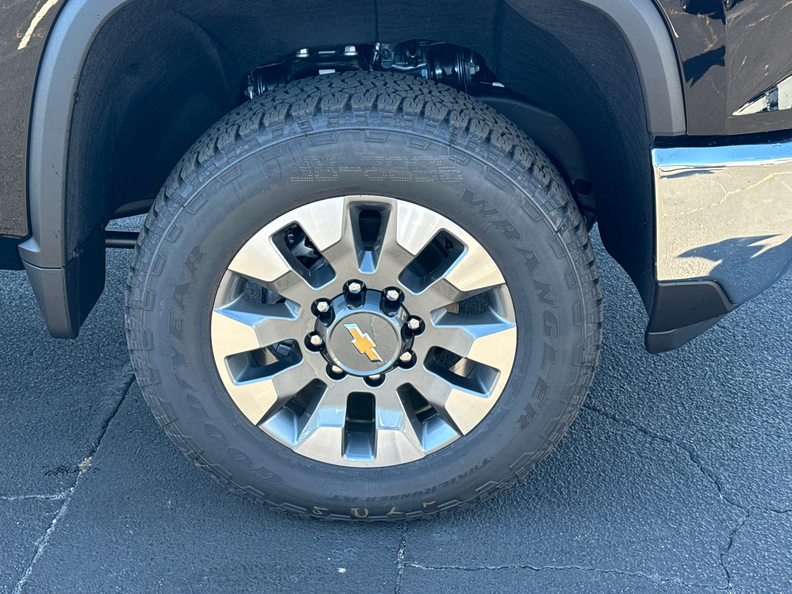 2025 Chevrolet Silverado 2500HD LT 15