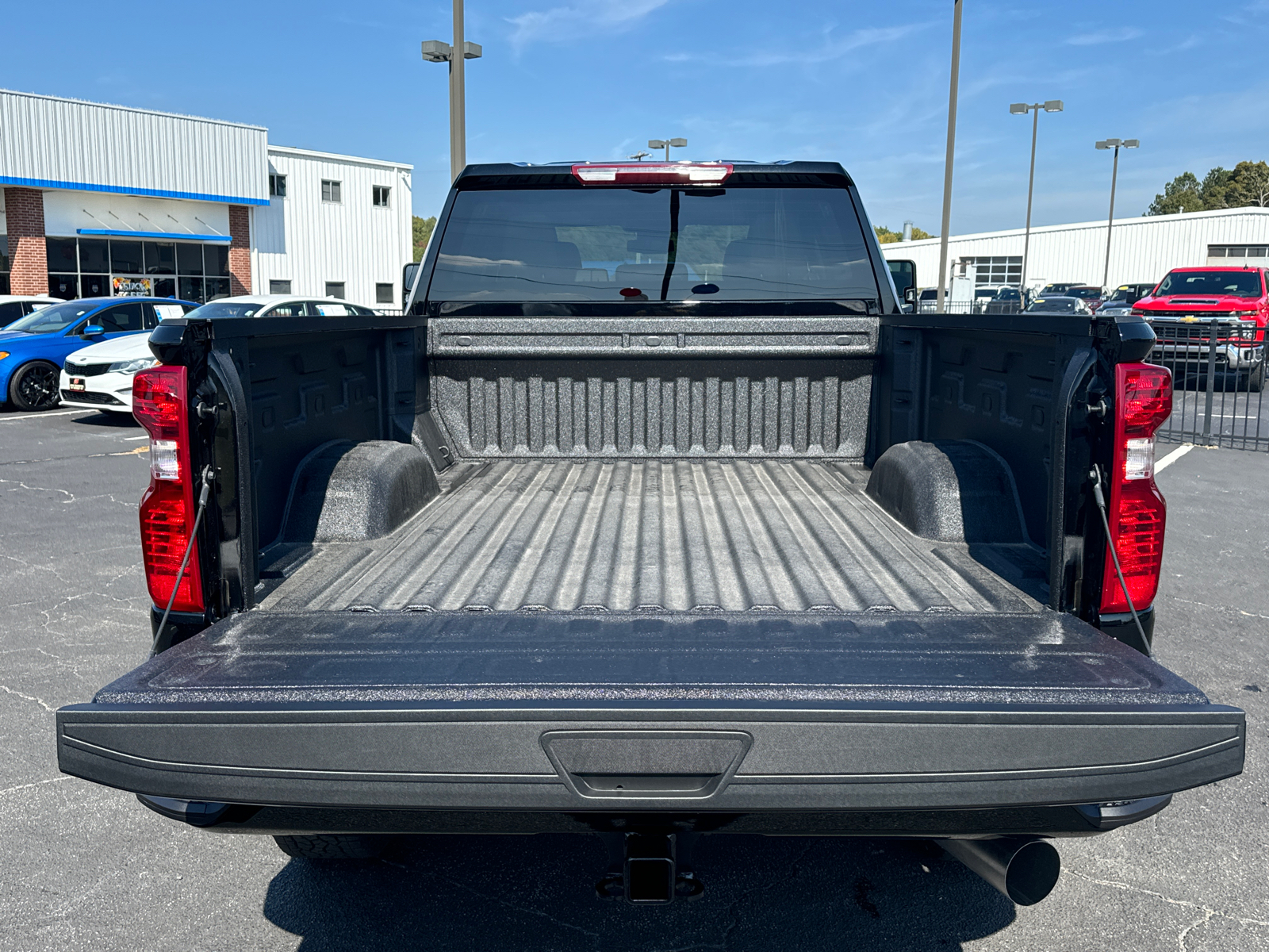 2025 Chevrolet Silverado 2500HD Custom 21