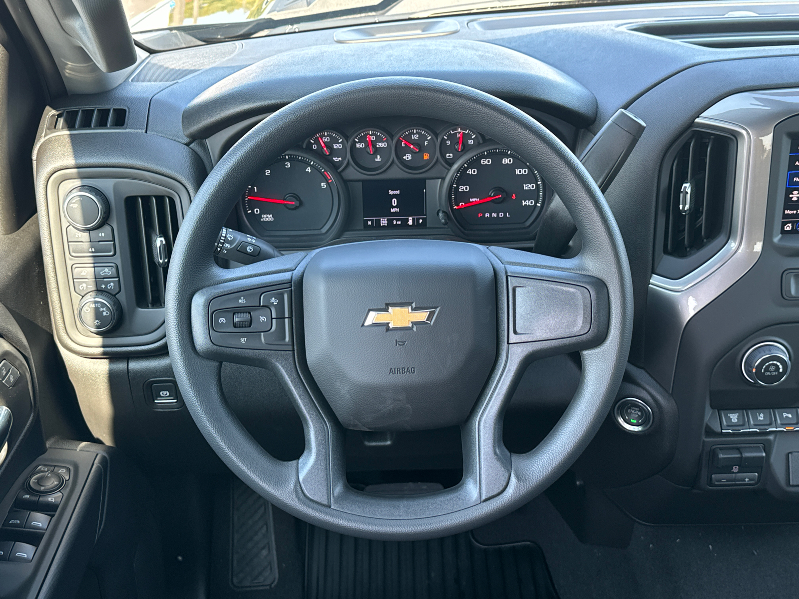 2025 Chevrolet Silverado 2500HD Custom 26