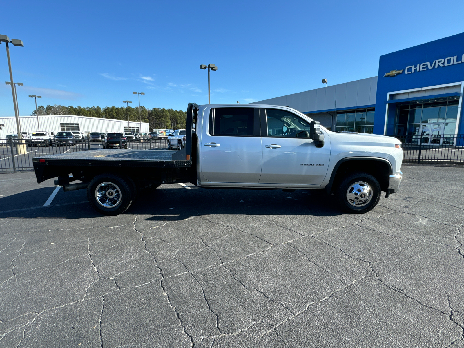 2022 Chevrolet Silverado 3500HD LT 5