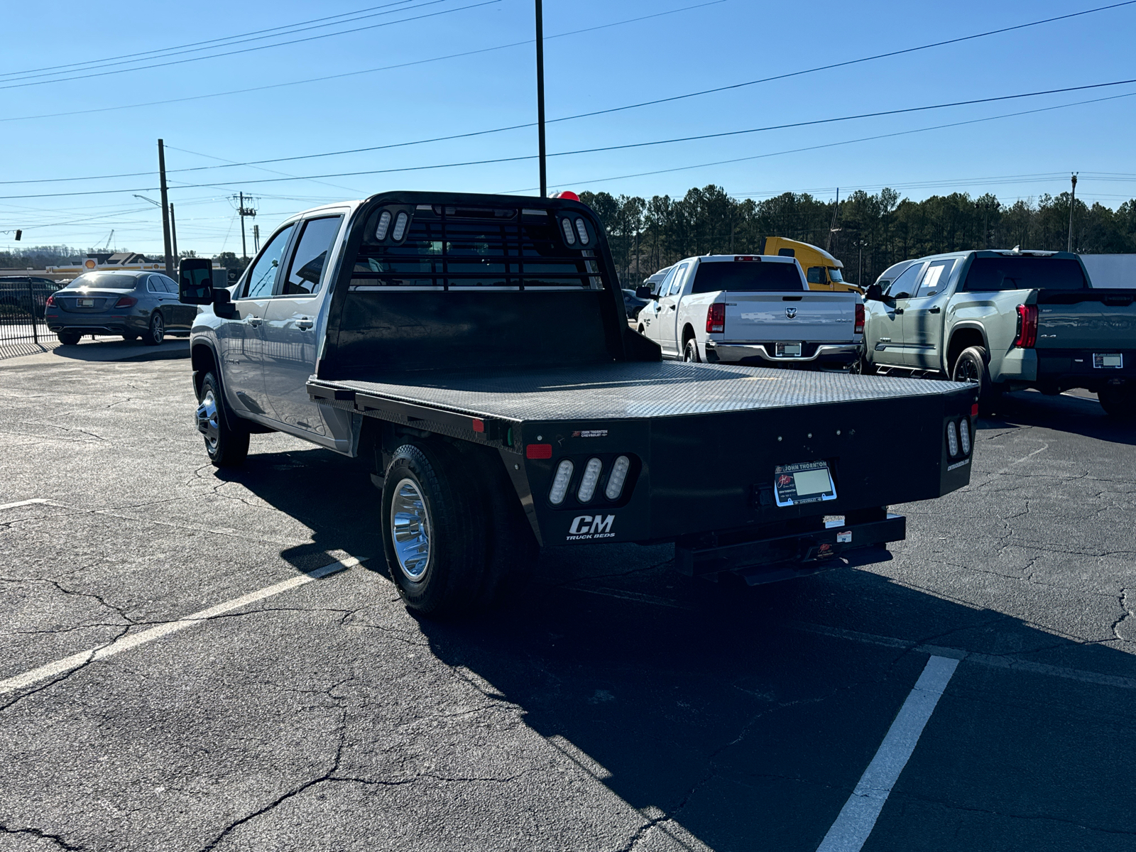 2022 Chevrolet Silverado 3500HD LT 8