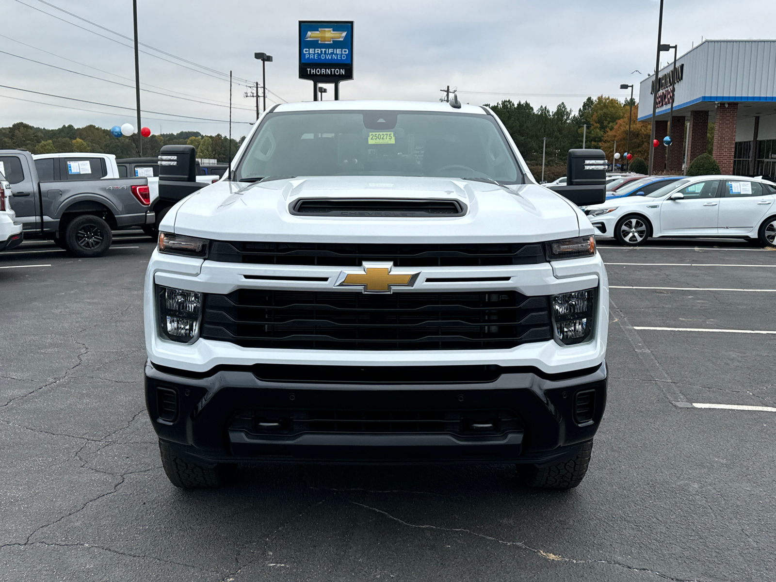 2025 Chevrolet Silverado 2500HD Custom 3