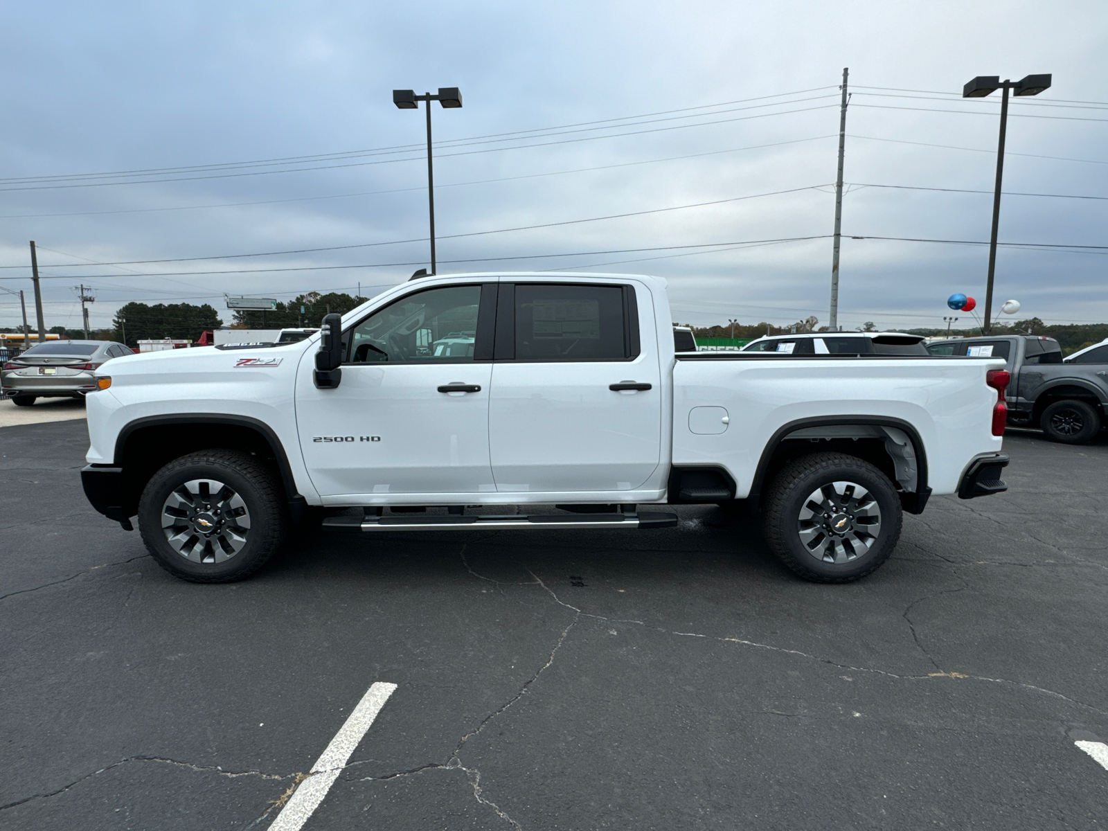 2025 Chevrolet Silverado 2500HD Custom 9