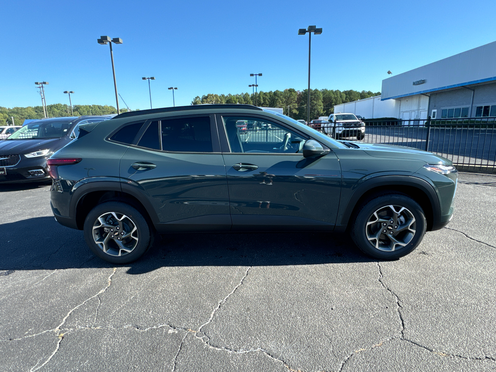 2025 Chevrolet Trax LT 6