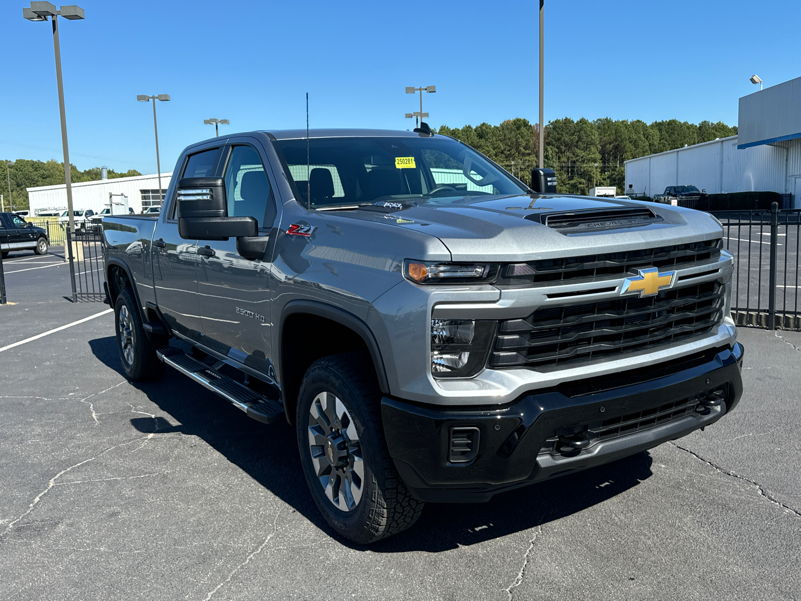 2025 Chevrolet Silverado 2500HD Custom 4