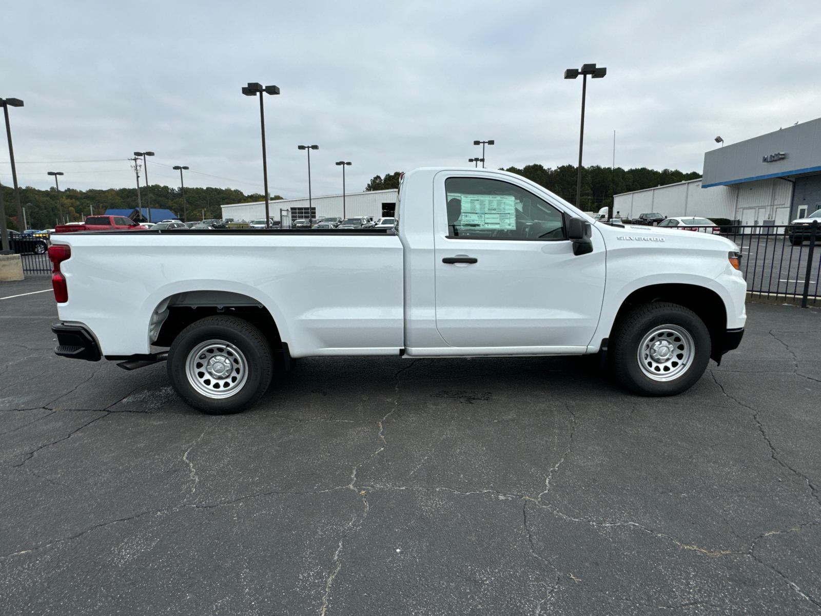 2025 Chevrolet Silverado 1500 WT 5